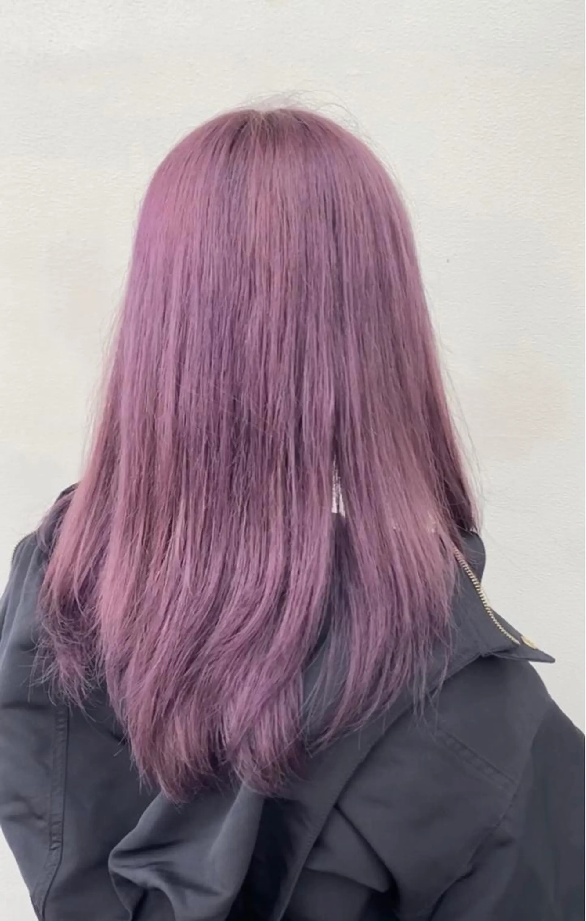 セミロング カラー ブリーチ ラベンダーカラー ヘアカラー トリートメント 艶カラー/耳つぼ/ 渡辺奈緒のその他イメージ