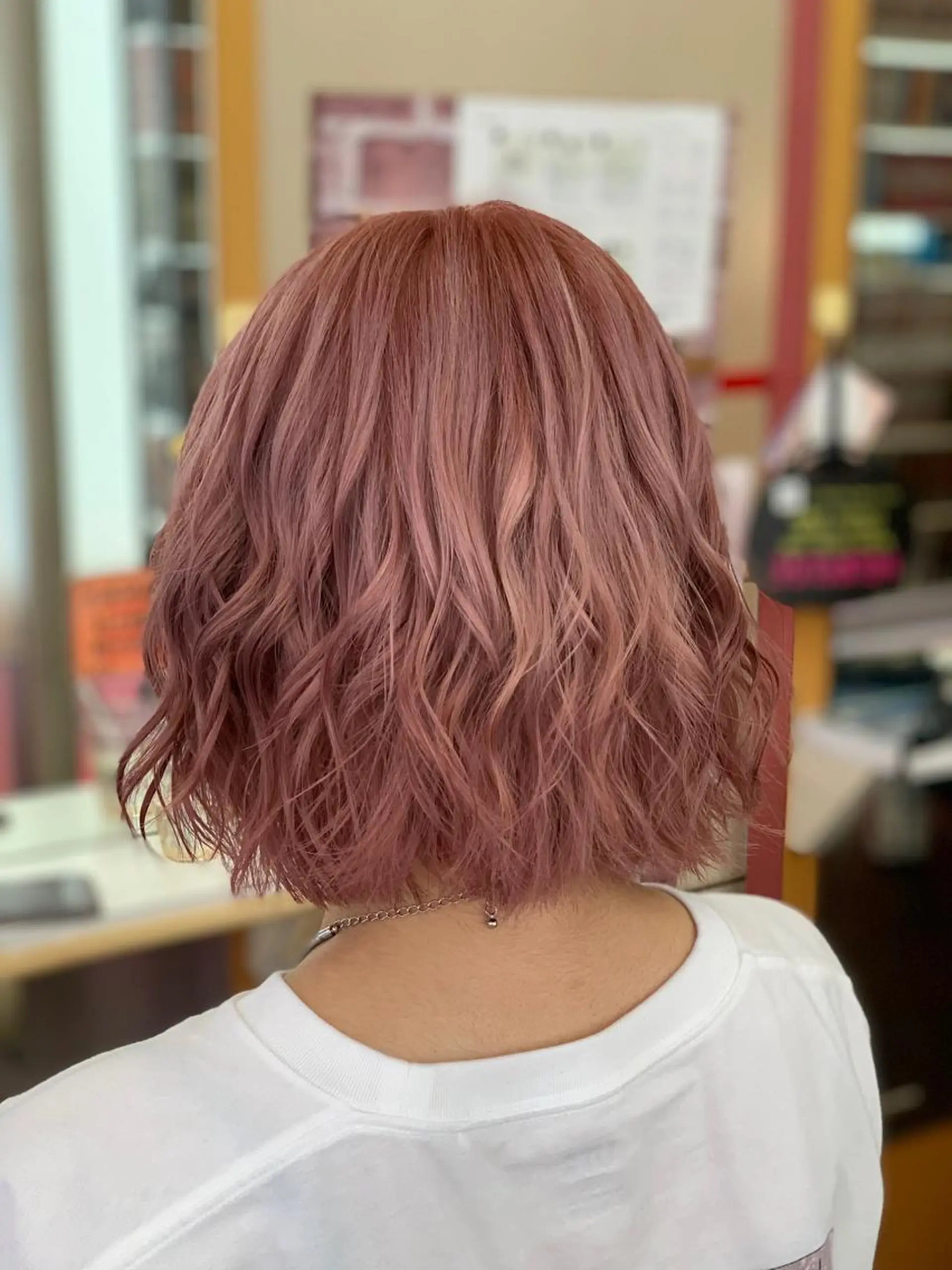 ミディアム カラー ヘアカラー トリートメント たけい ゆうきのヘアスタイル