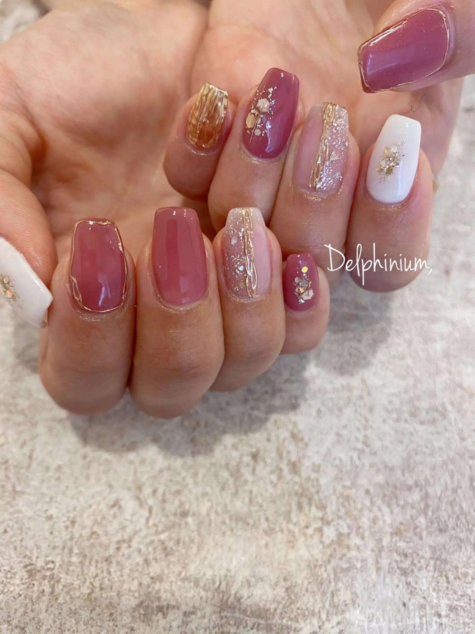 ネイル ニュアンスネイル ピンク ハンドネイル 岡本 友恵のネイルデザイン