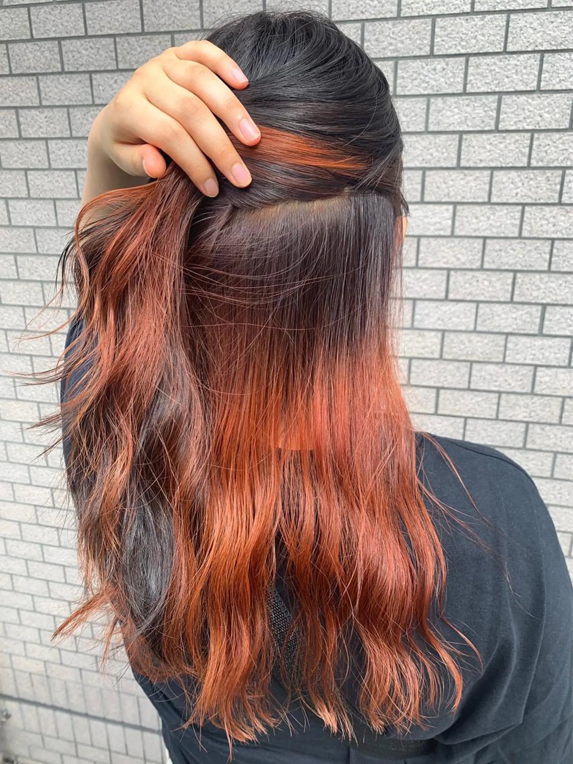 ロング 透明感ハイライト◎ 伊藤夏海のヘアスタイル