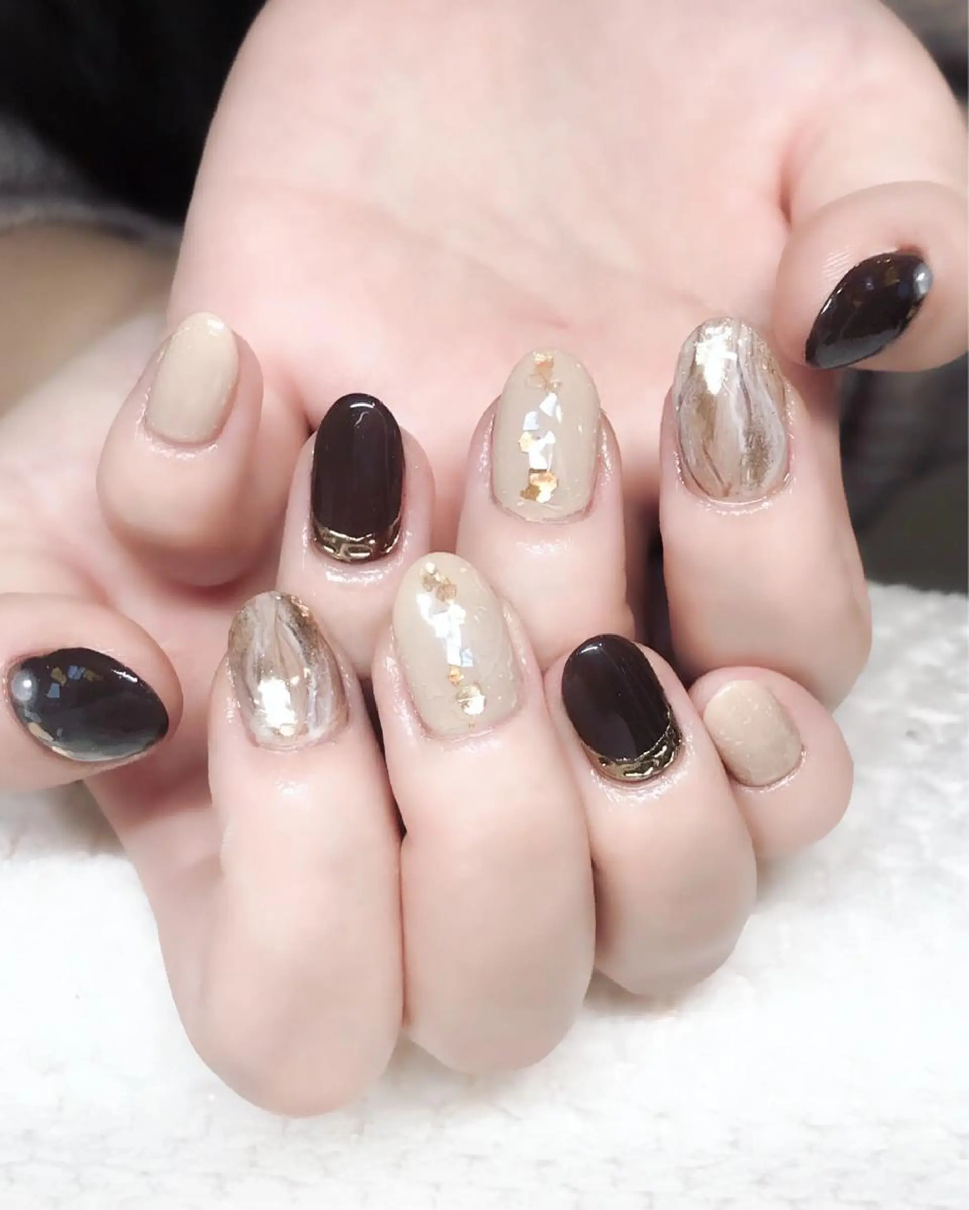 ネイル ブラウン ジェルネイル ニュアンスネイル オフィスネイル Nyanco Nailのネイルデザイン