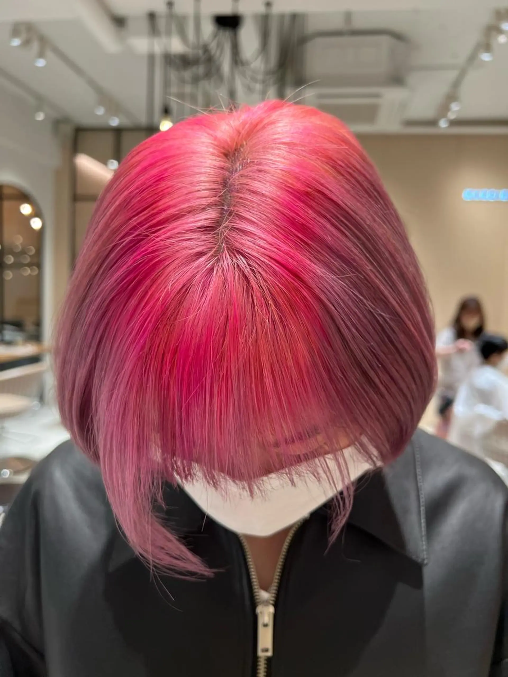 ミディアム パープルカラー 無料レイヤーカット /🎀AKANE🎀のヘアスタイル