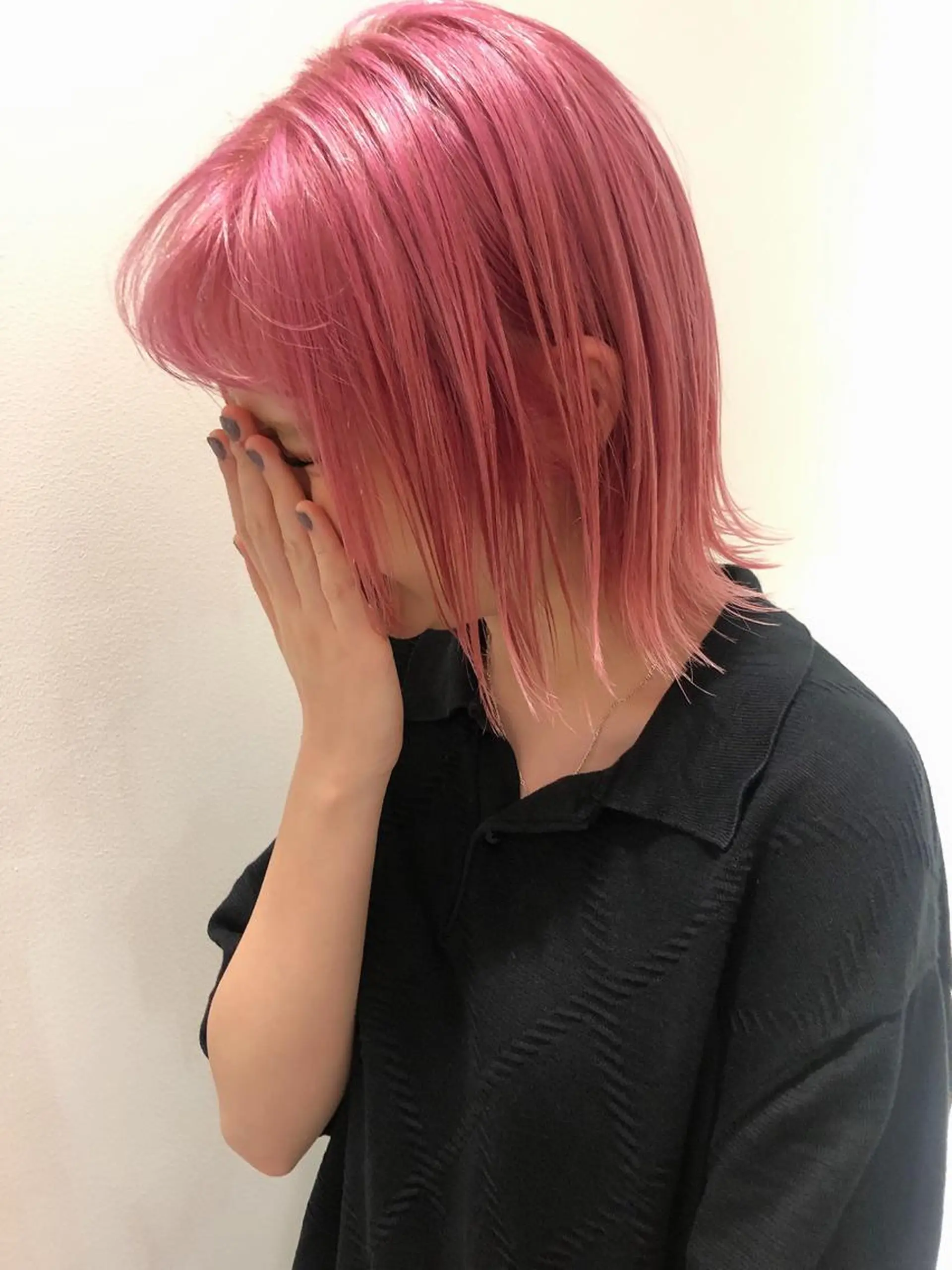 ミディアム カラー ハイトーンカラー ピンクカラー カット ヘアカラー トリートメント 透明感カラー× レイヤーカット✨高梨のヘアスタイル