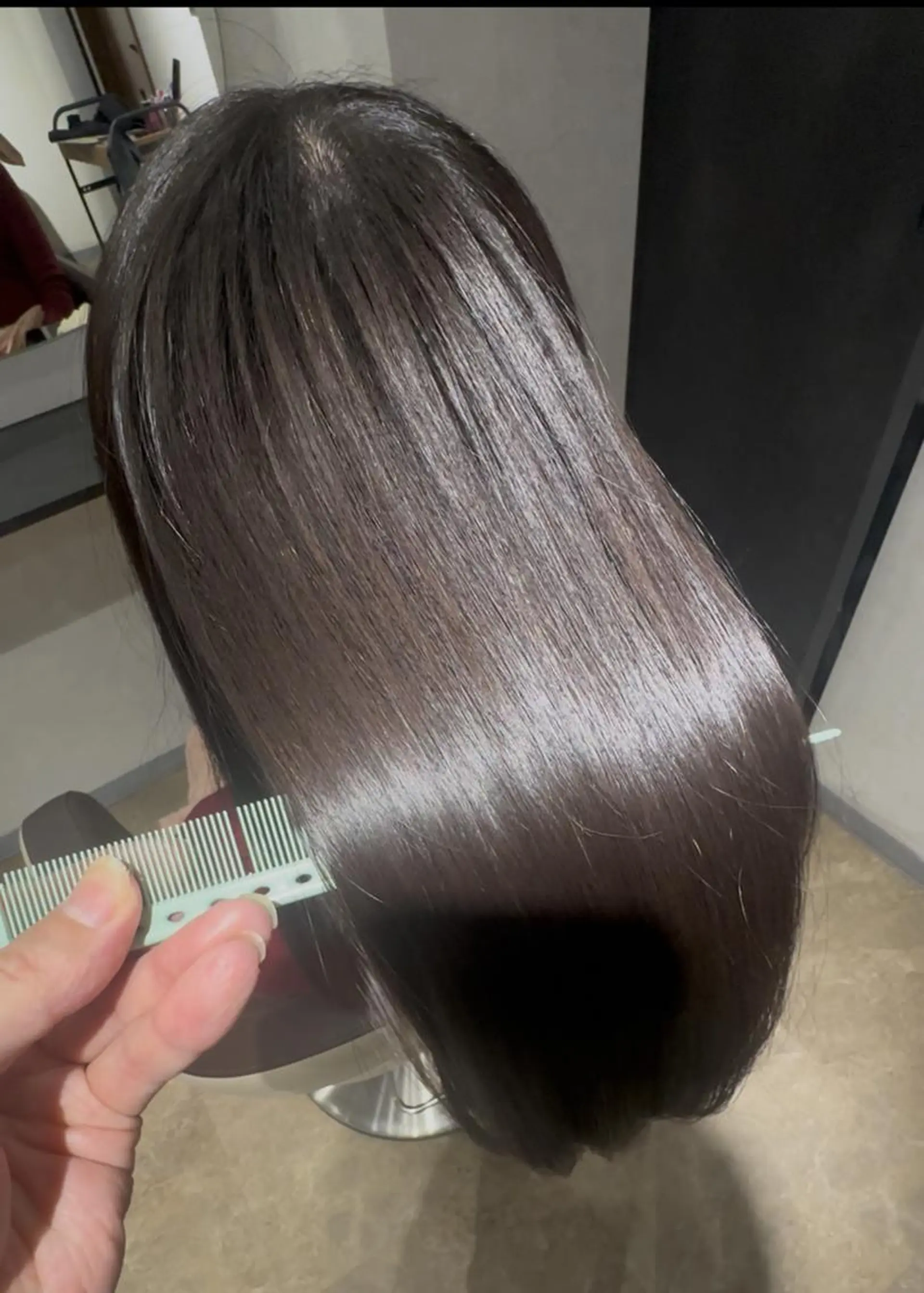 ロング 縮毛矯正 トリートメント 服部飛鳥 縮毛矯正 髪を綺麗にする人 栄のヘアスタイル