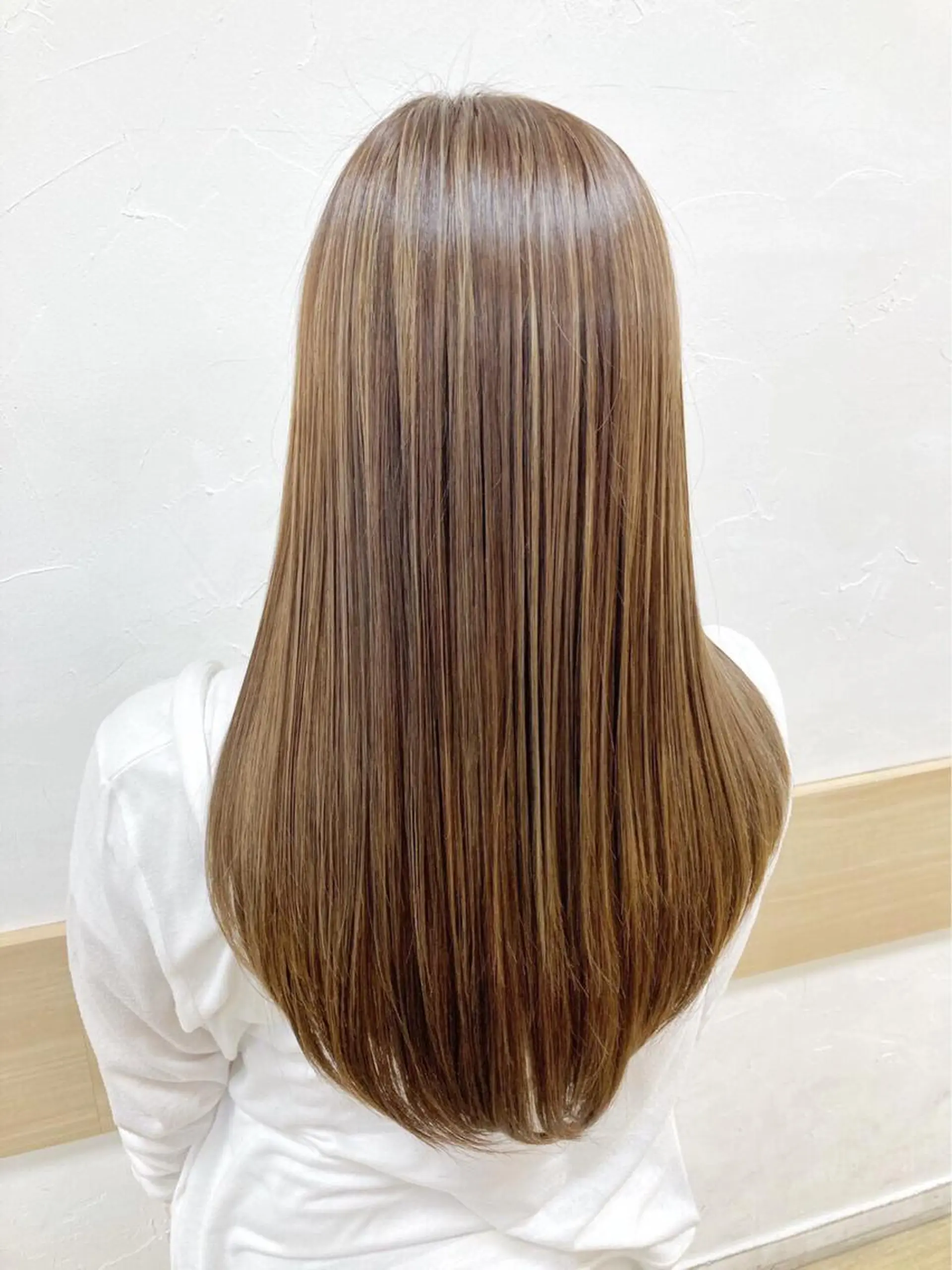 ロング 縮毛矯正 トリートメント 大山 晃介のヘアスタイル