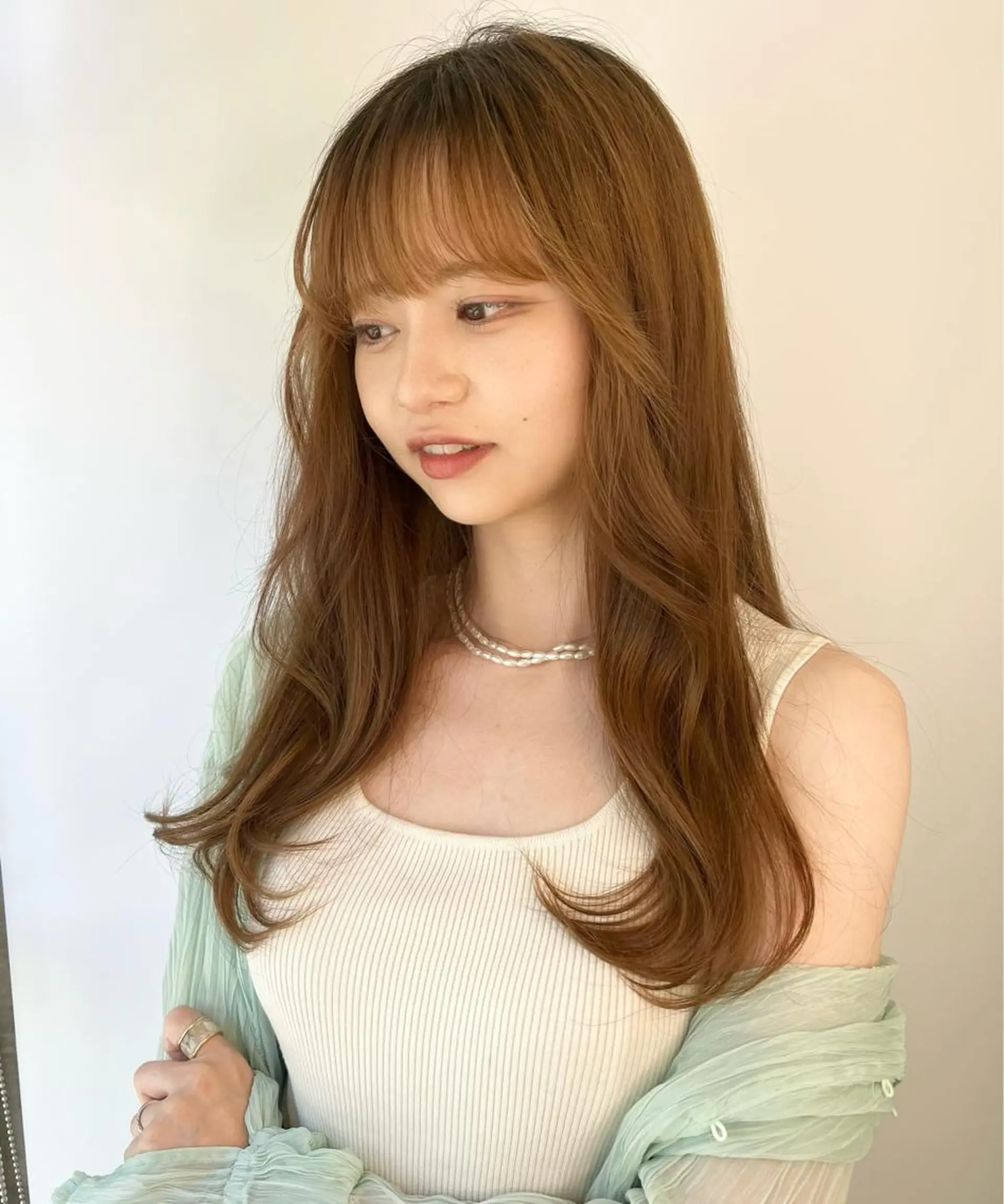 ロング カラー ヘアカラー トリートメント GOODDAY ヘアサロンのヘアスタイル