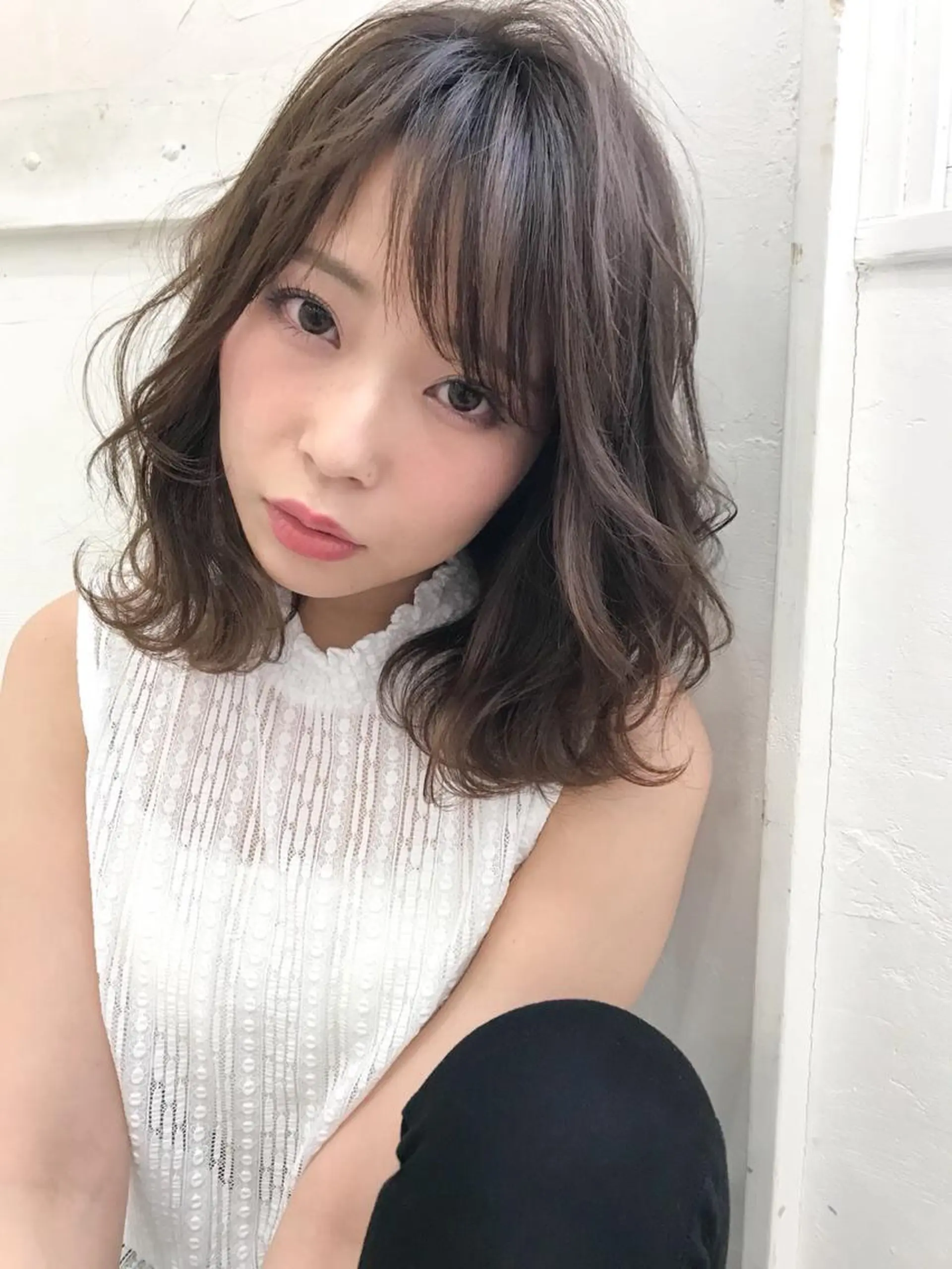 セミロング カラー ハイライト、レイヤー カット/西梅田/中西のヘアスタイル