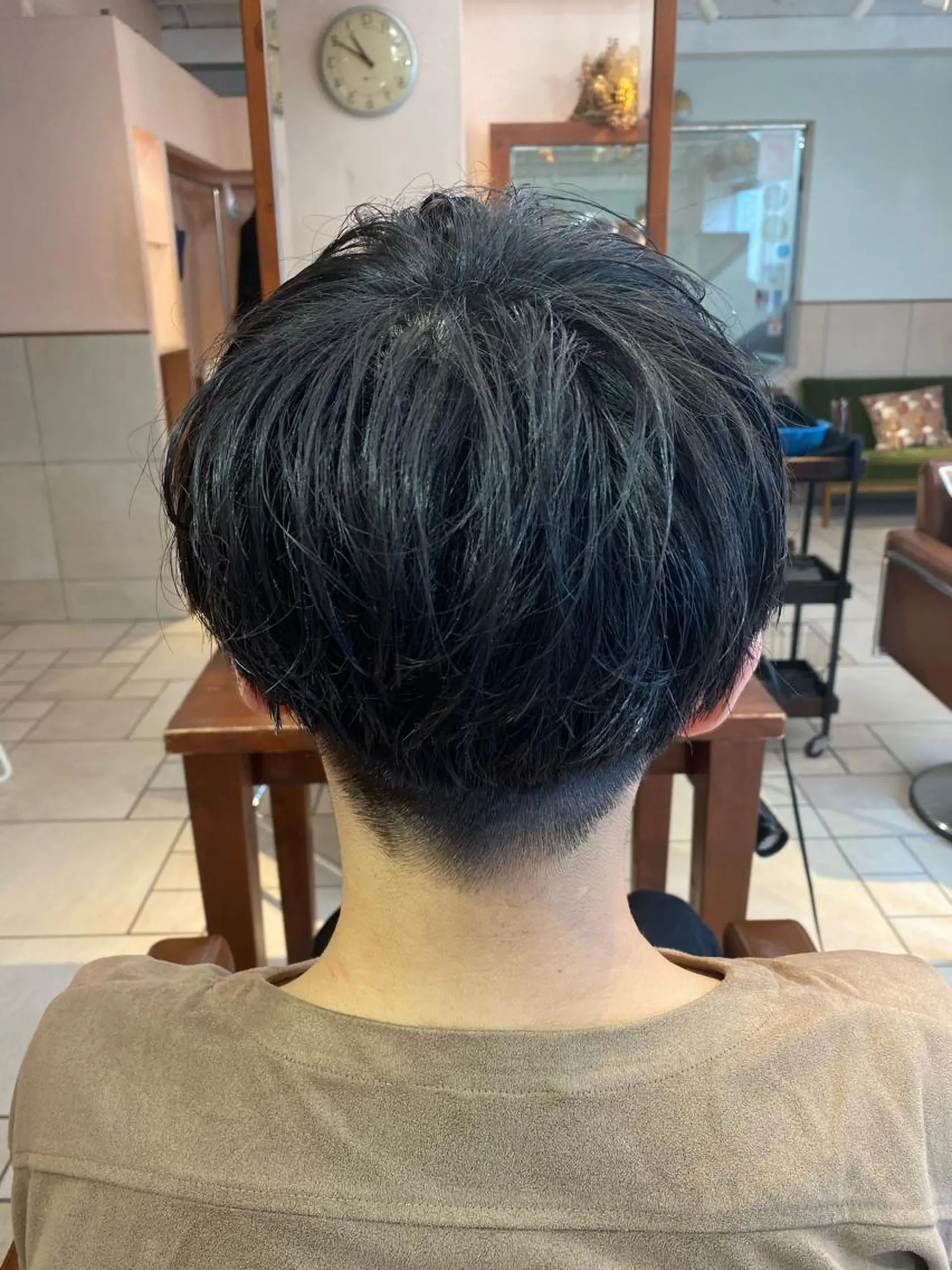 ショート カラー パーマ ヘアアレンジ メンズ メンズパーマの巨匠 鈴木純のヘアスタイル