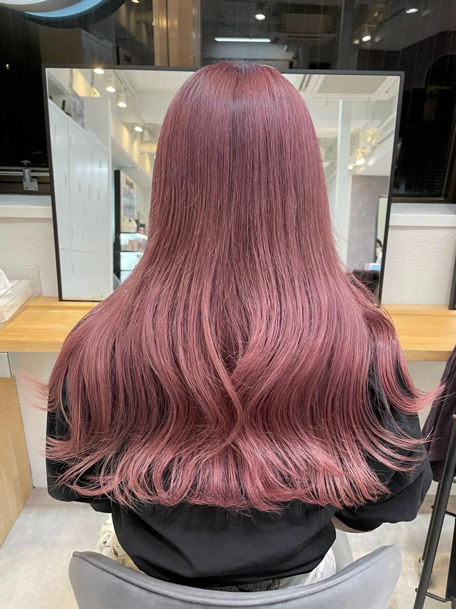 カラー ピンクカラー 小関 笙斗のヘアスタイル
