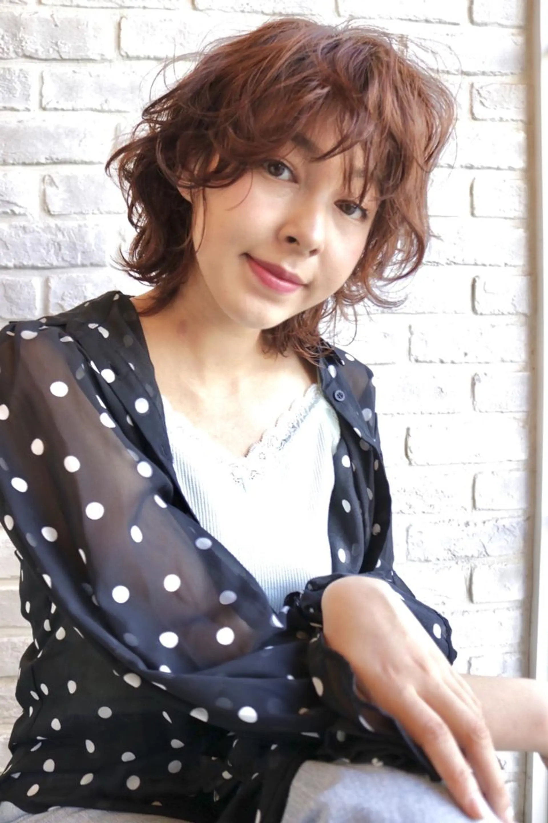 ミディアム カラー パーマ ミディアムパーマ バレイヤージュ グラデーションカラー ハイライトカラー インナーカラー 増子 幹樹のヘアスタイル