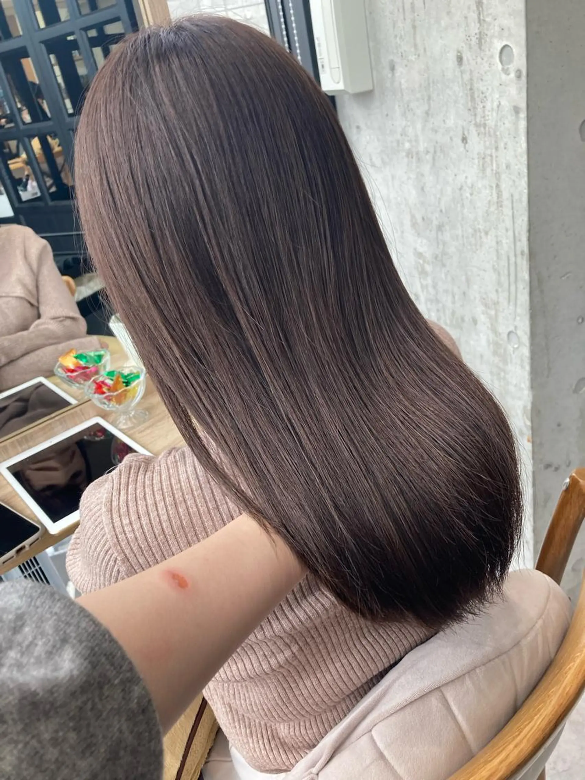 セミロング ✨色持ちの良い艶 カラー✨蟹江真世のヘアスタイル