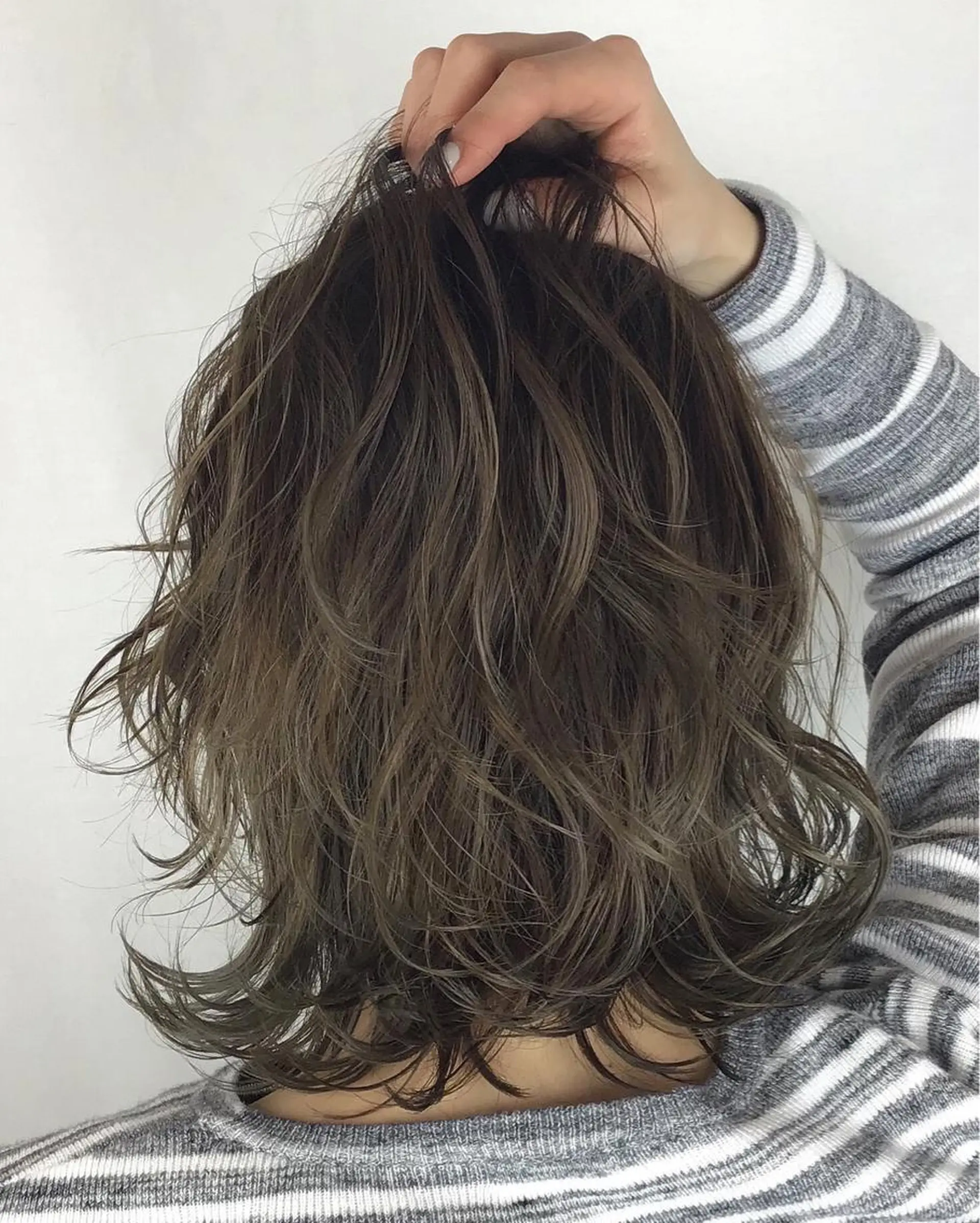 カラー Stazio 54の眉毛・アイブロウイメージ