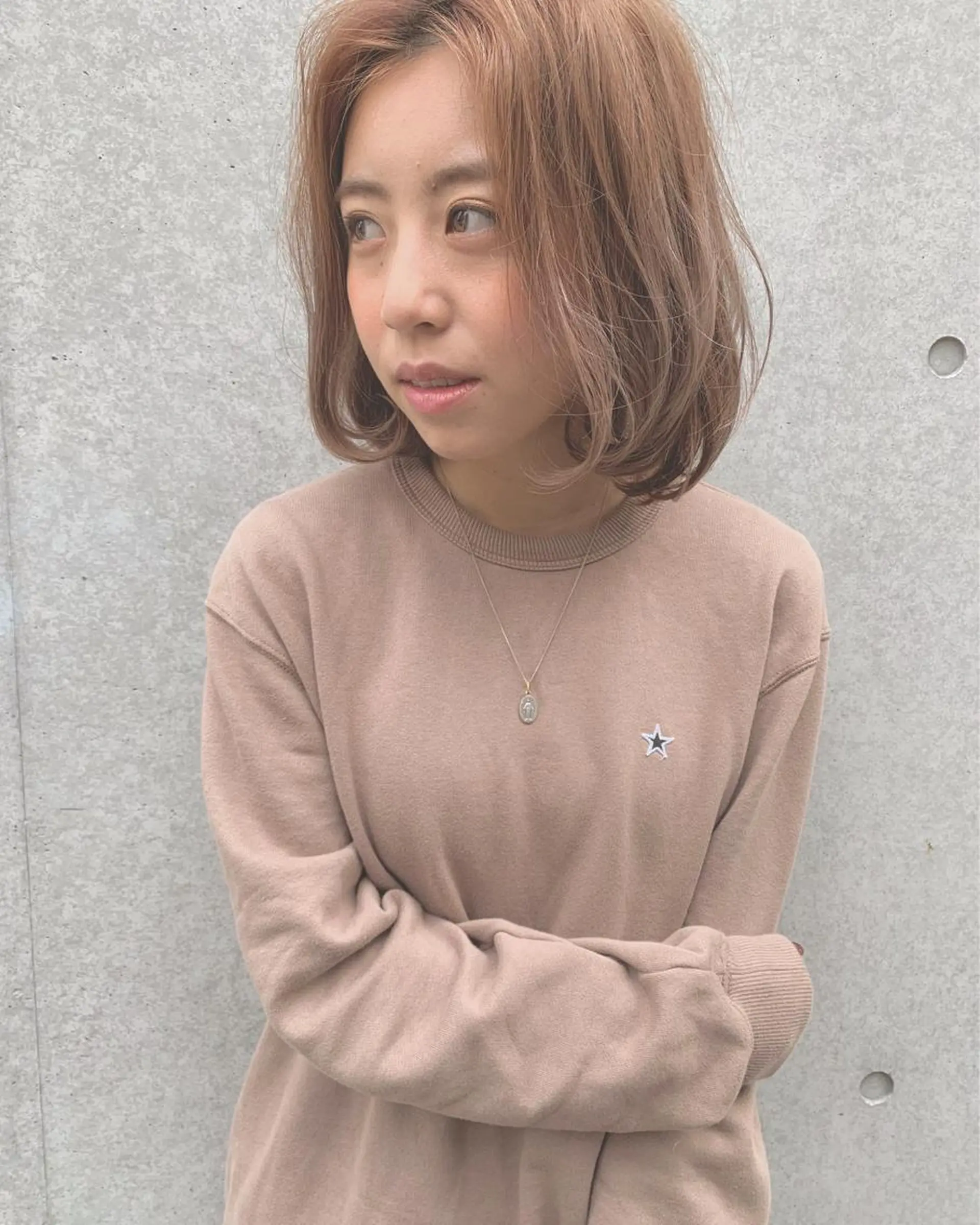 ミディアム カラー 透明感カラー ボブ toi【トワ】所属・安達 俊亮のヘアスタイル