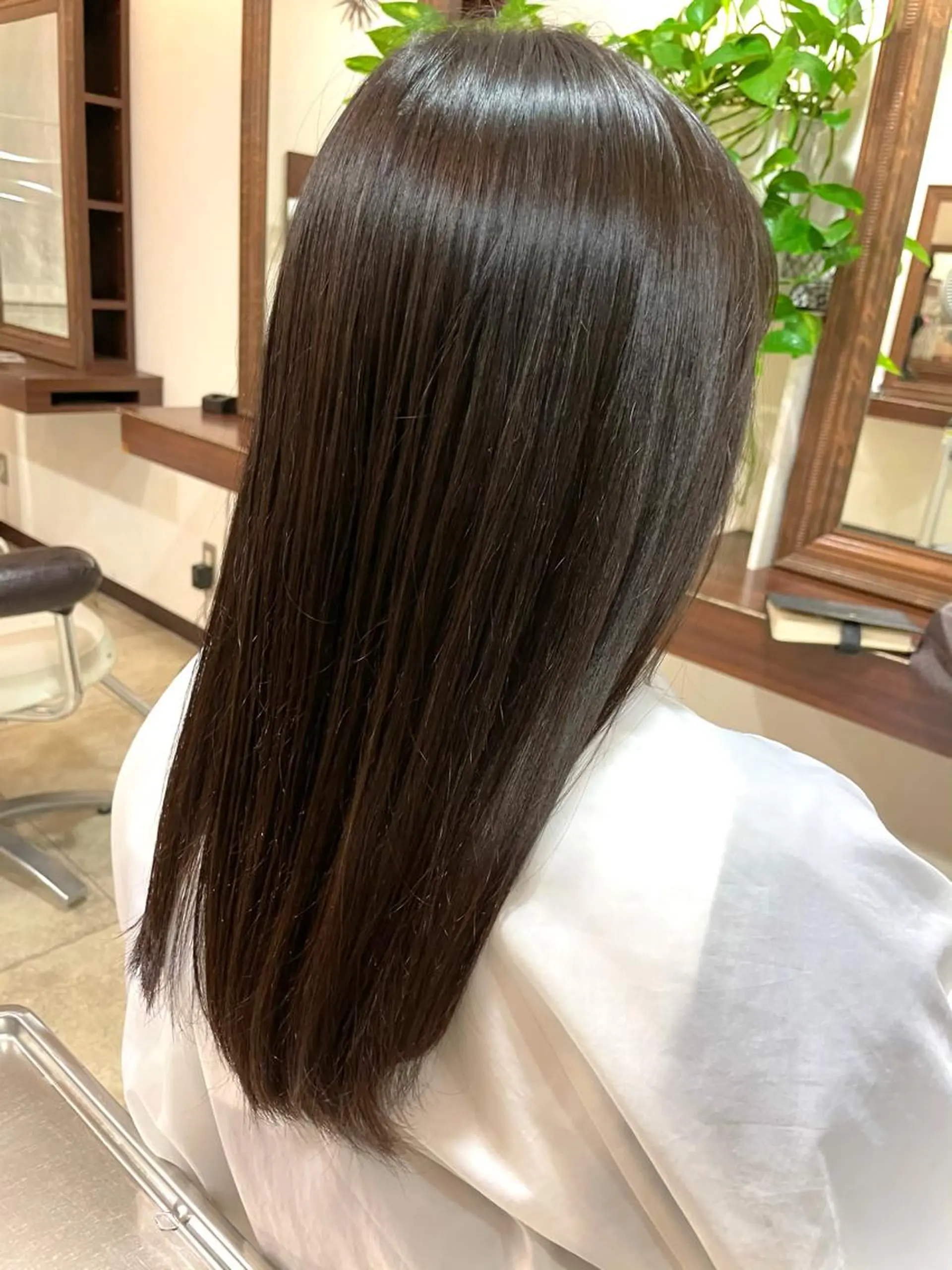 ミディアム マツエク・マツパ 縮毛矯正 縮毛矯正 吉田 桃夏のヘアスタイル