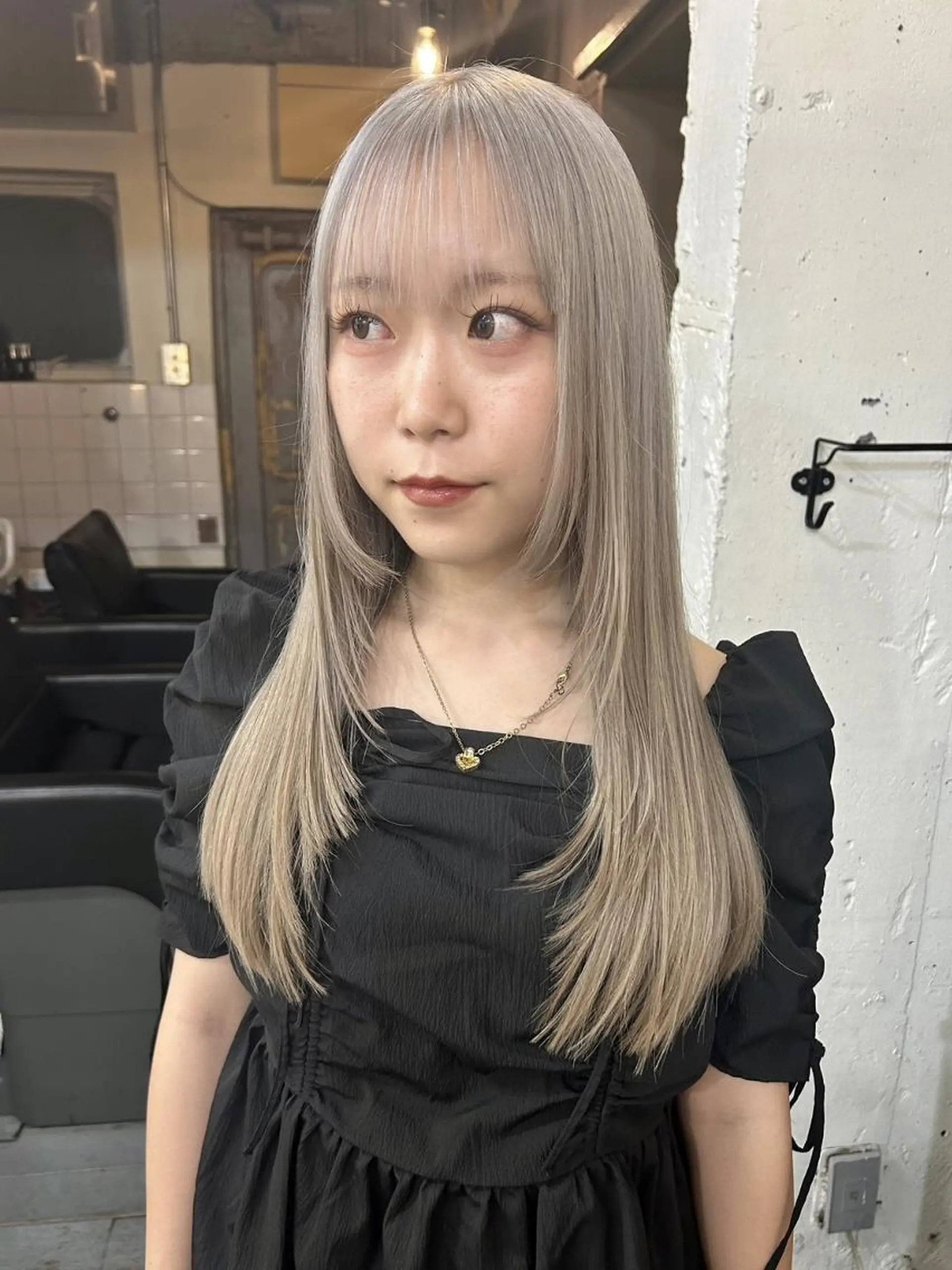 ロング カラー カット ヘアカラー トリートメント 🌼U24 ヘアデザインラボのヘアスタイル