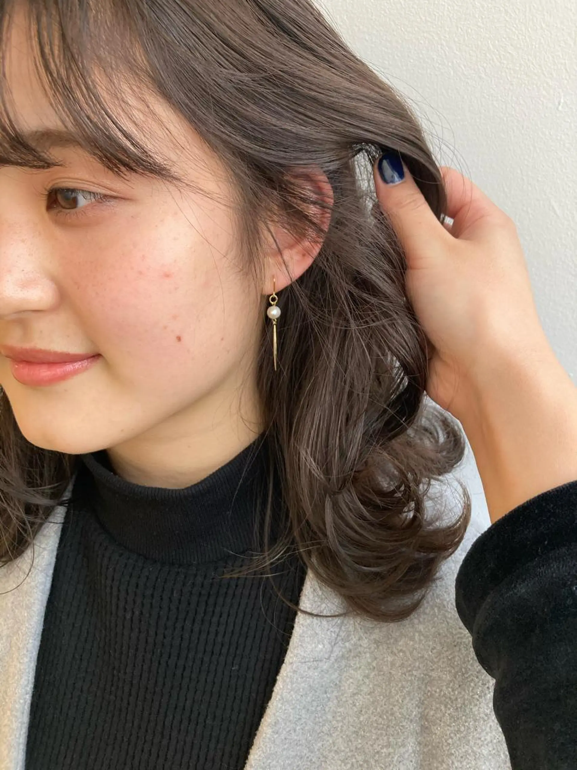 セミロング カラー ショコラグレージュ グレージュ nono/パーマ /顔まわりカット🐈のヘアスタイル