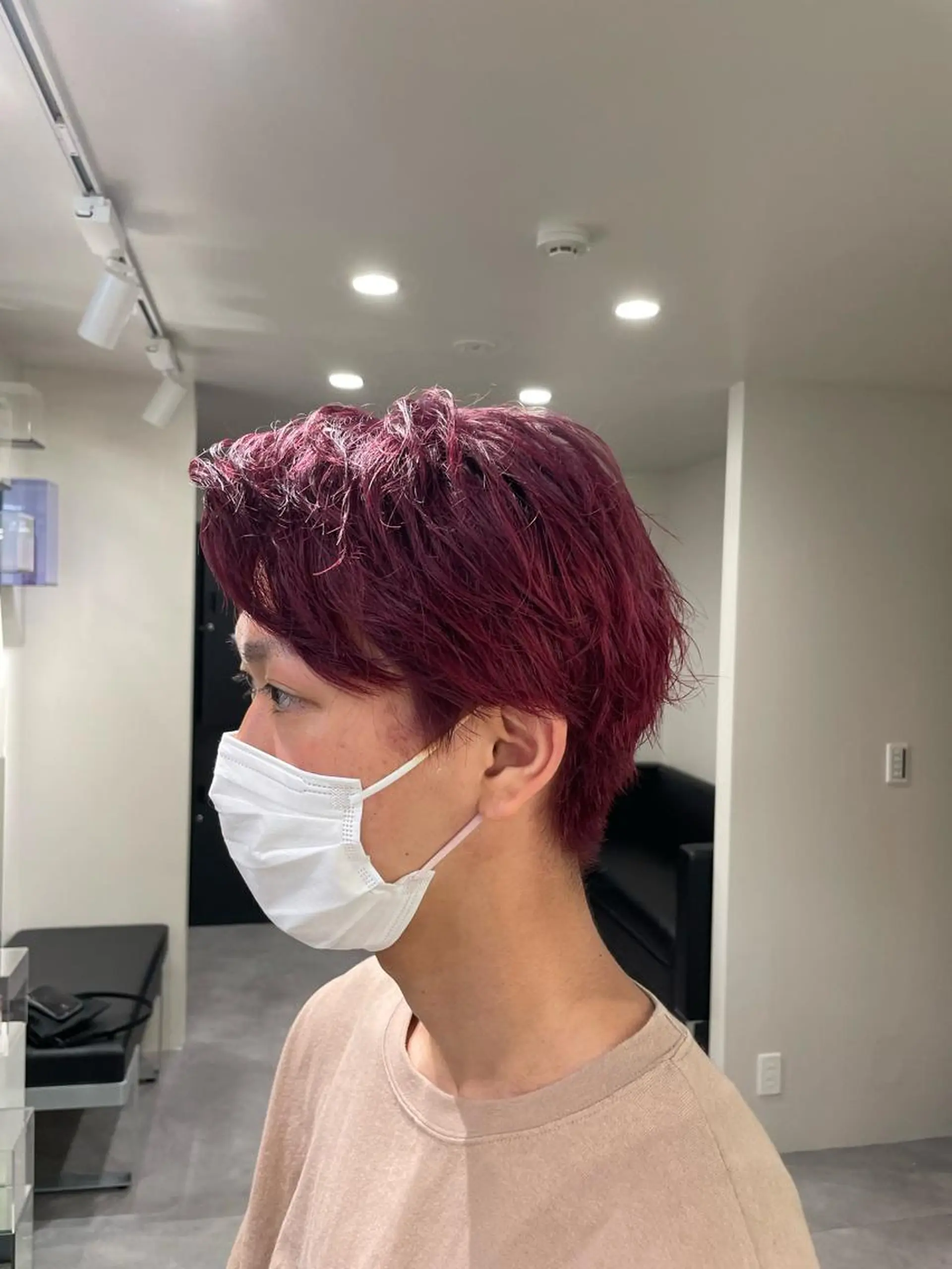 ショート カラー メンズ ブリーチ特化 ハイトーンRYOYAのヘアスタイル