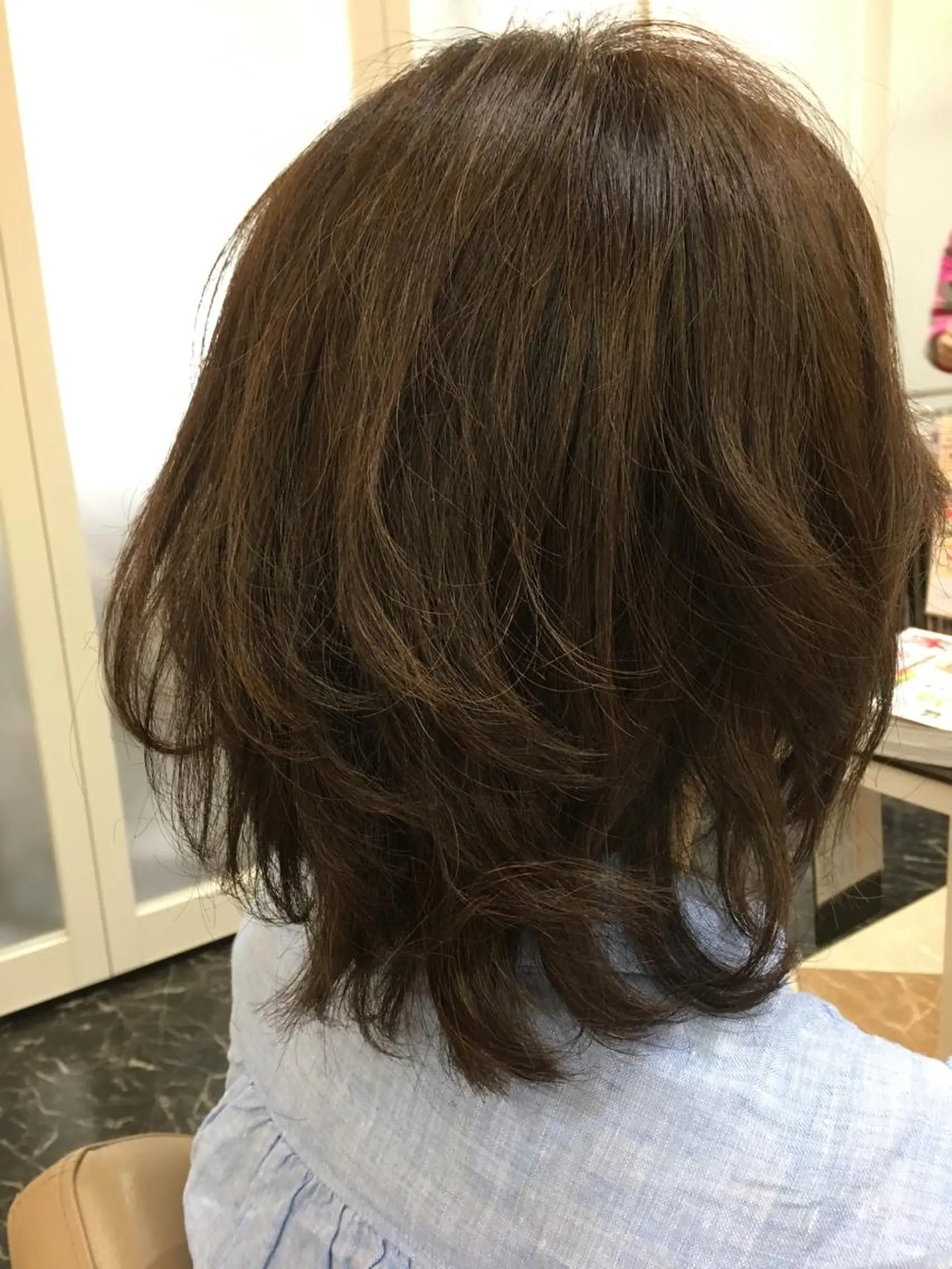 ミディアム レイヤーカット ウルフカット ウルフレイヤー カット パーマ トリートメント 髪質改善 阪口 雄佑のヘアスタイル