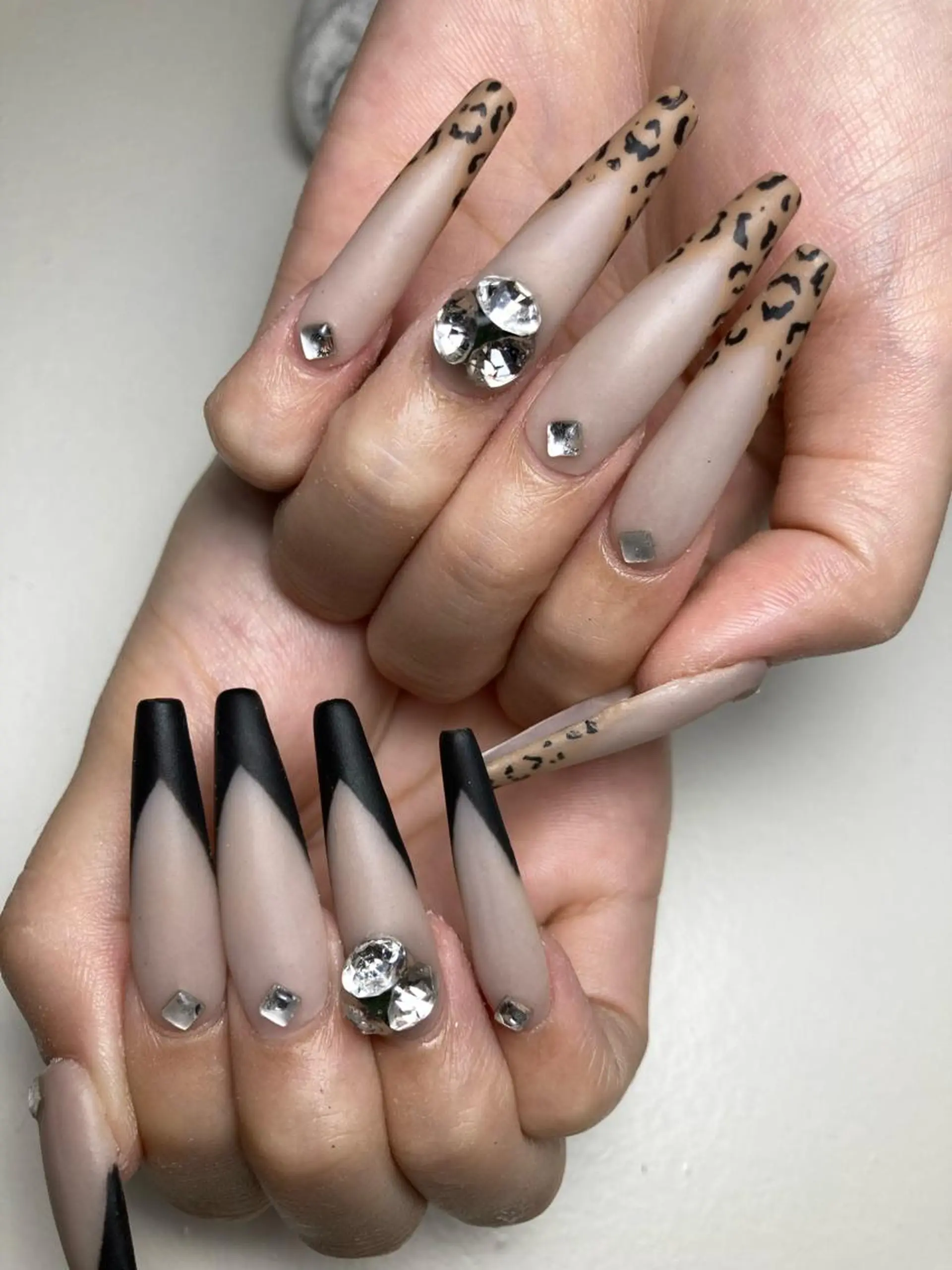 ネイル nailALBA 安蒜良彰のネイルデザイン