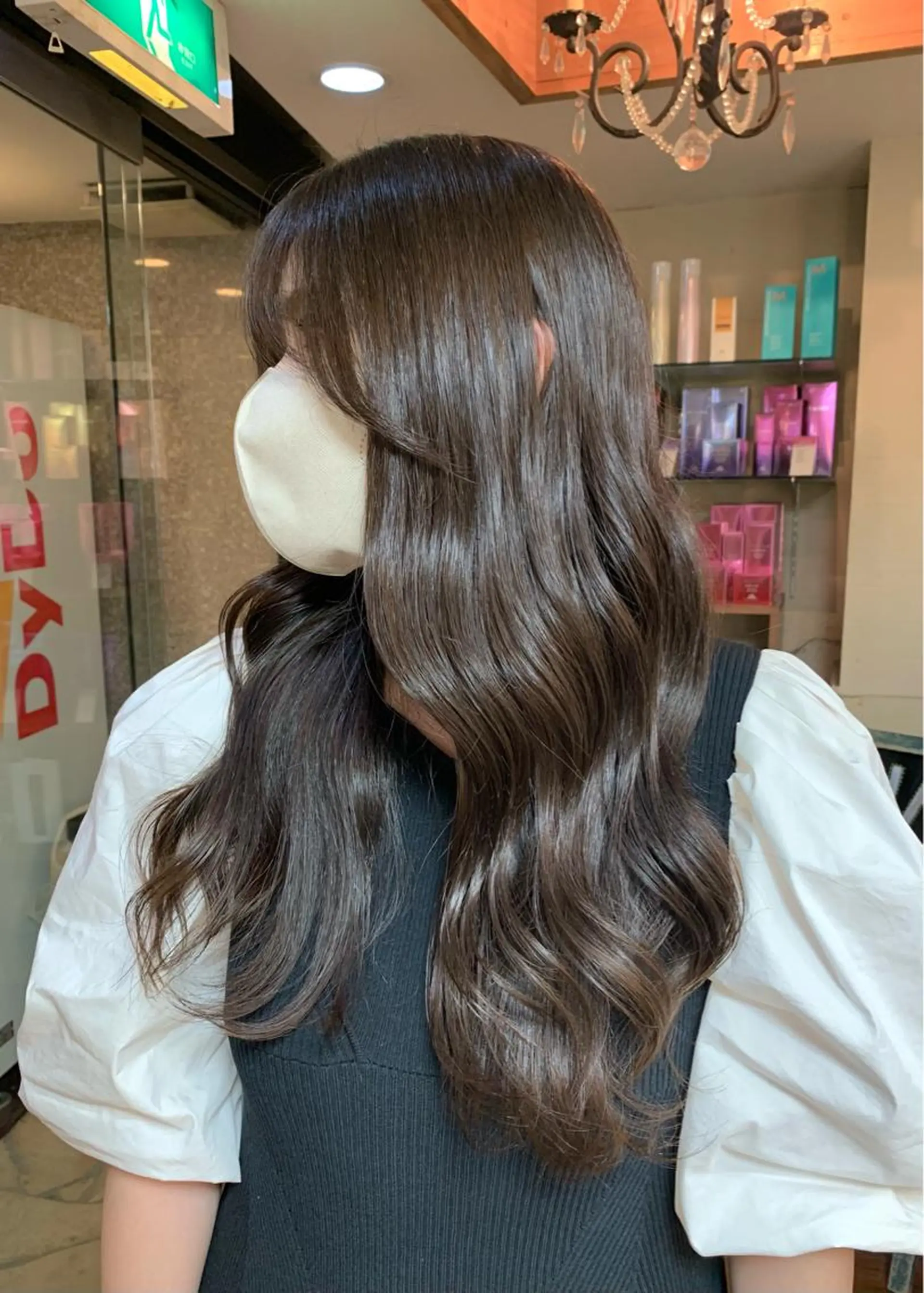 ロング カラー ベージュカラー ブリーチ ブリーチなしカラー オリーブベージュ LUMO所属・矢野 晃平のヘアスタイル