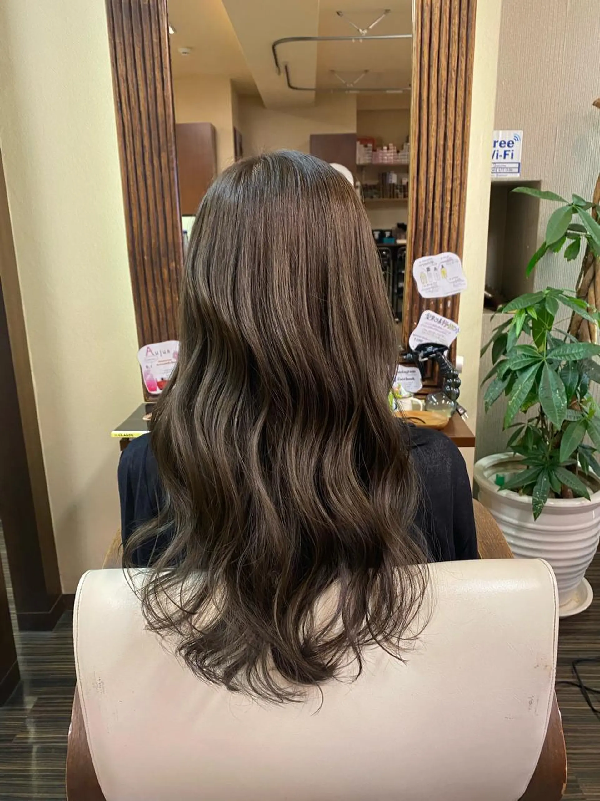 ロング カラー ヘアアレンジ メンズ カット ヘアカラー トリートメント 加藤 瑠美のヘアスタイル