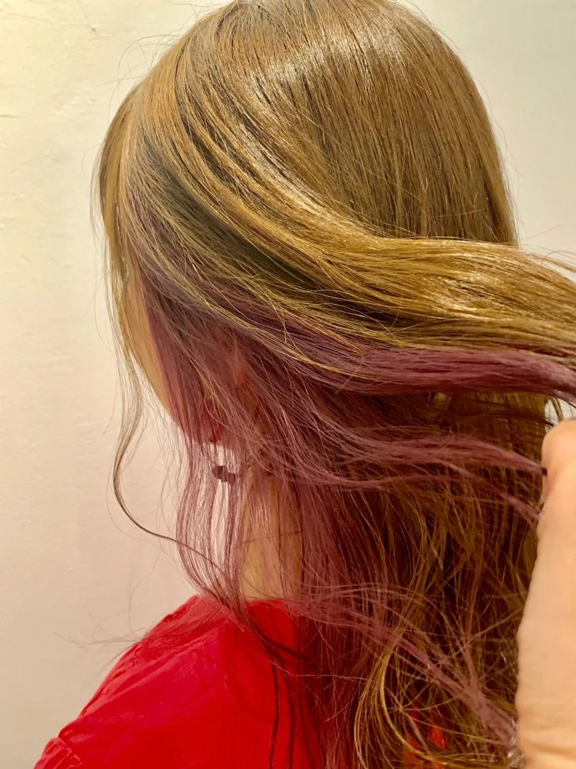 カラー イルミナカラー インナーカラー O maikoのヘアスタイル