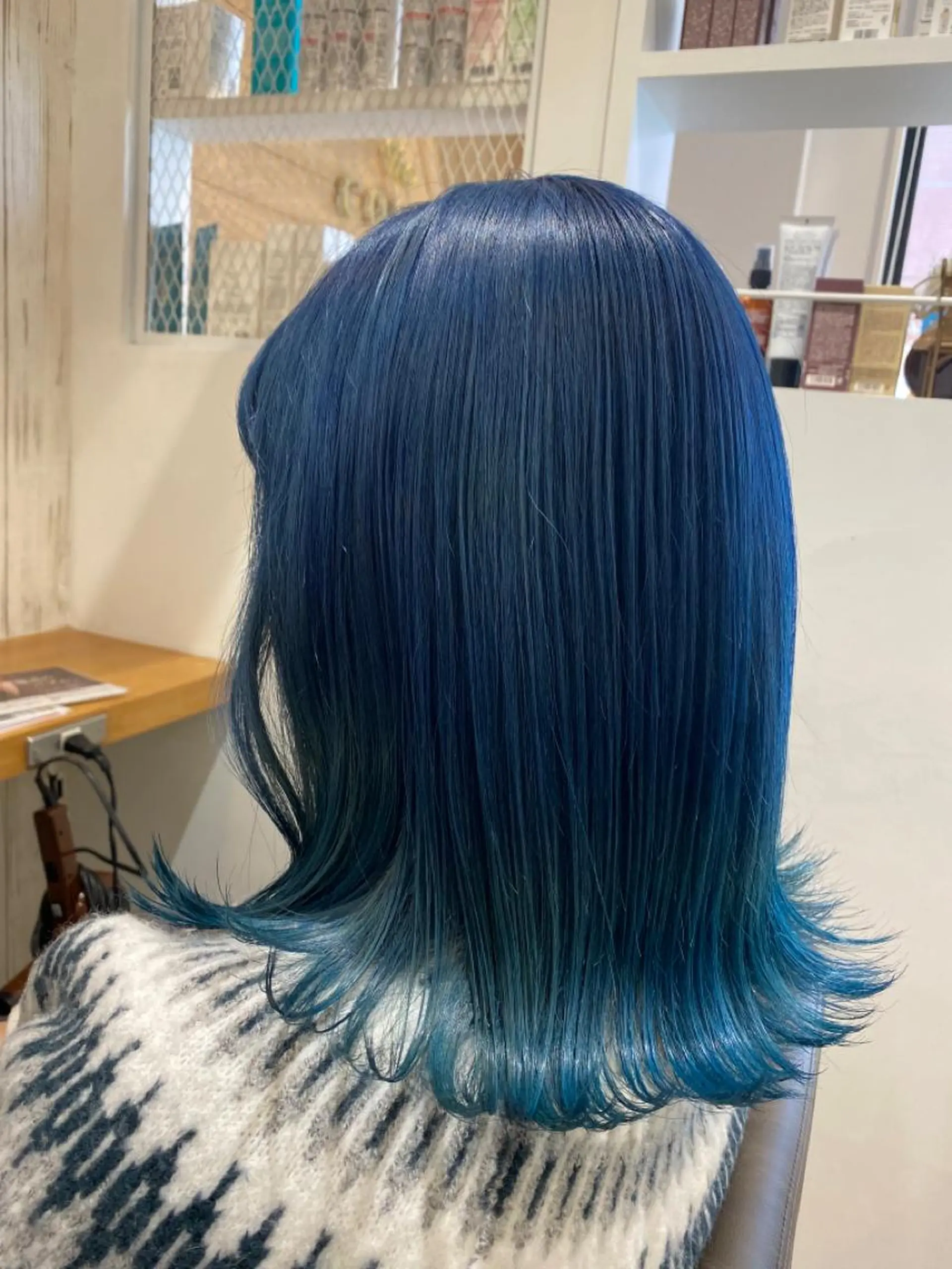 カラー 井上 舞のヘアスタイル