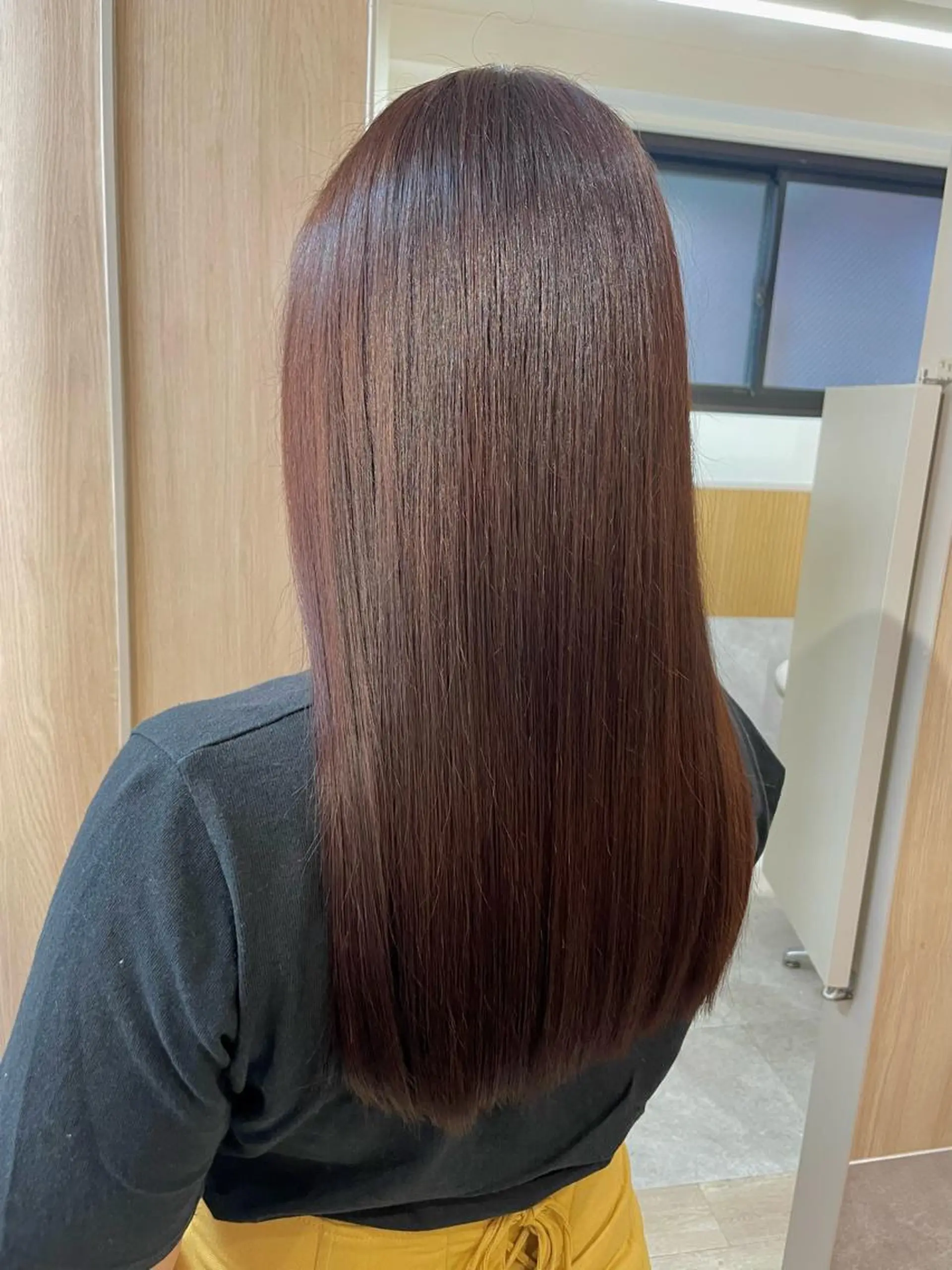 ロング カラー カット ヘアカラー トリートメント 西 めぐみのヘアスタイル