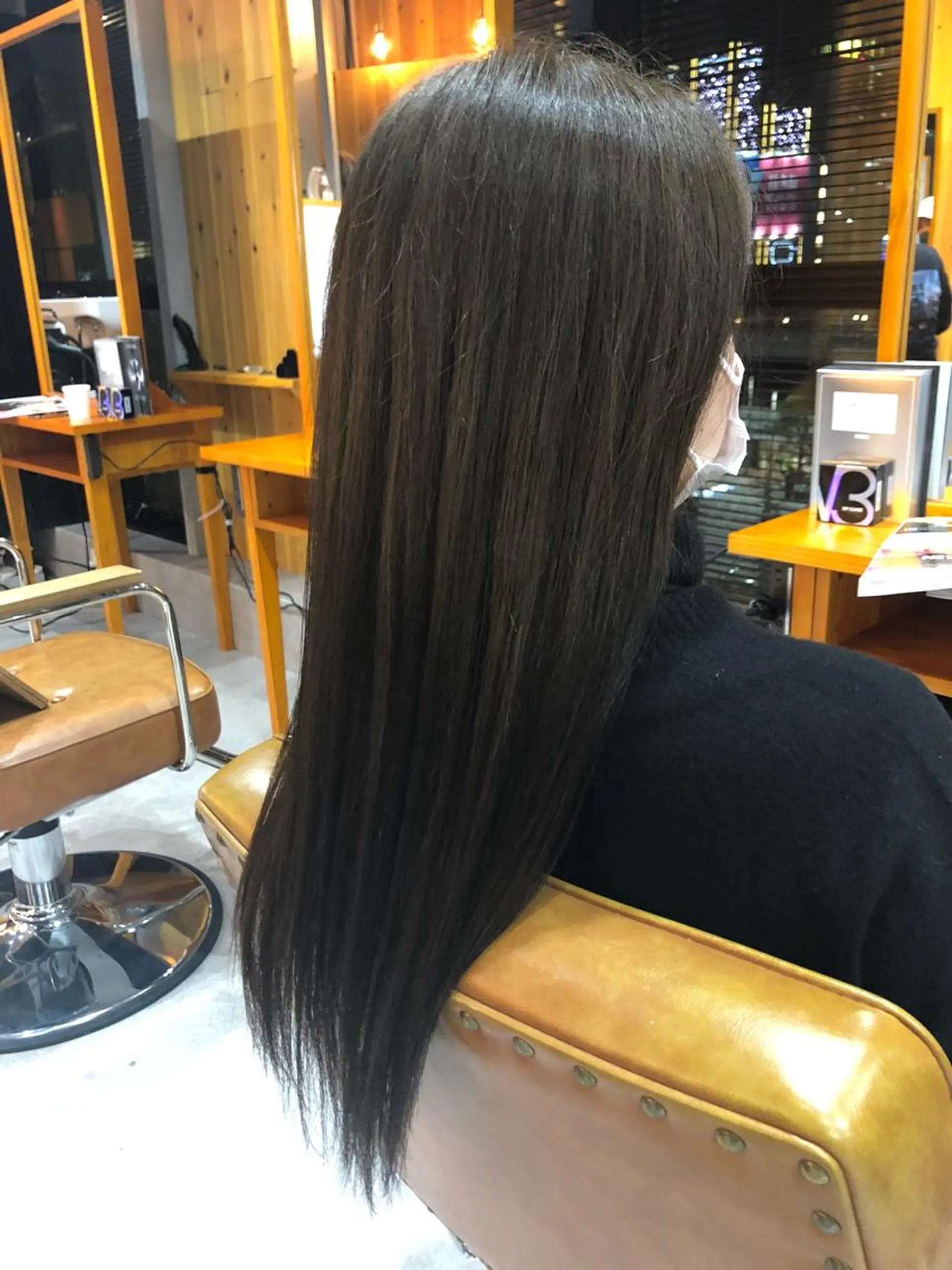 ロング カラー 脇谷 拓弥のヘアスタイル