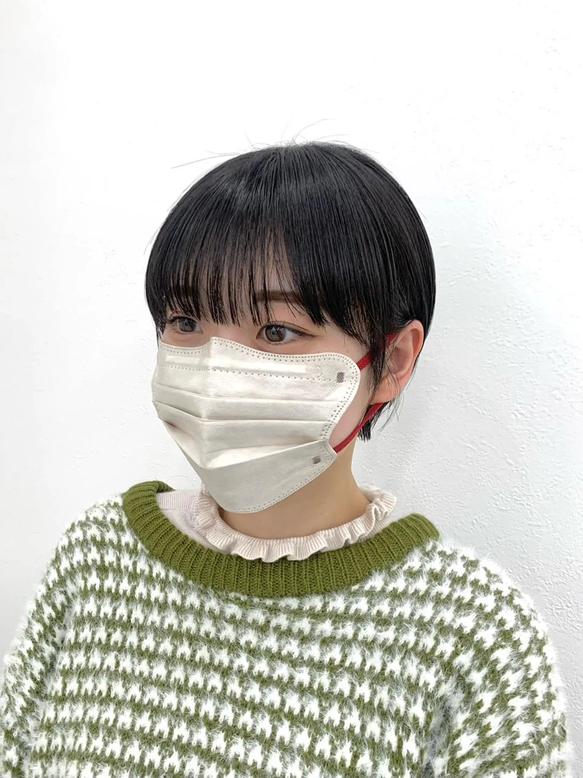 ショート レイヤー ハイトーン 暖色⭐︎KANAKOのヘアスタイル