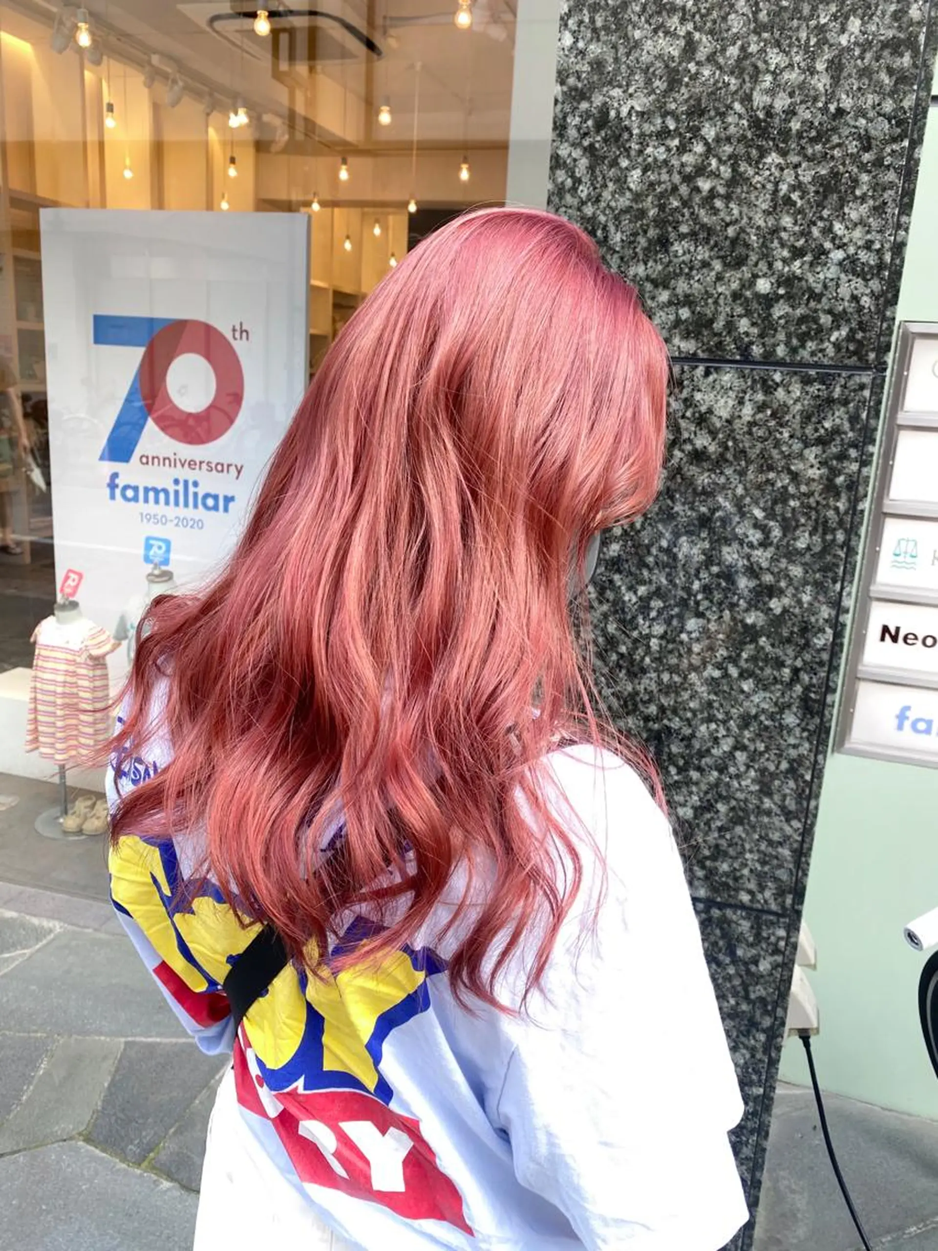 セミロング カラー ブリーチ コマツリサ ROCCO eastのヘアスタイル