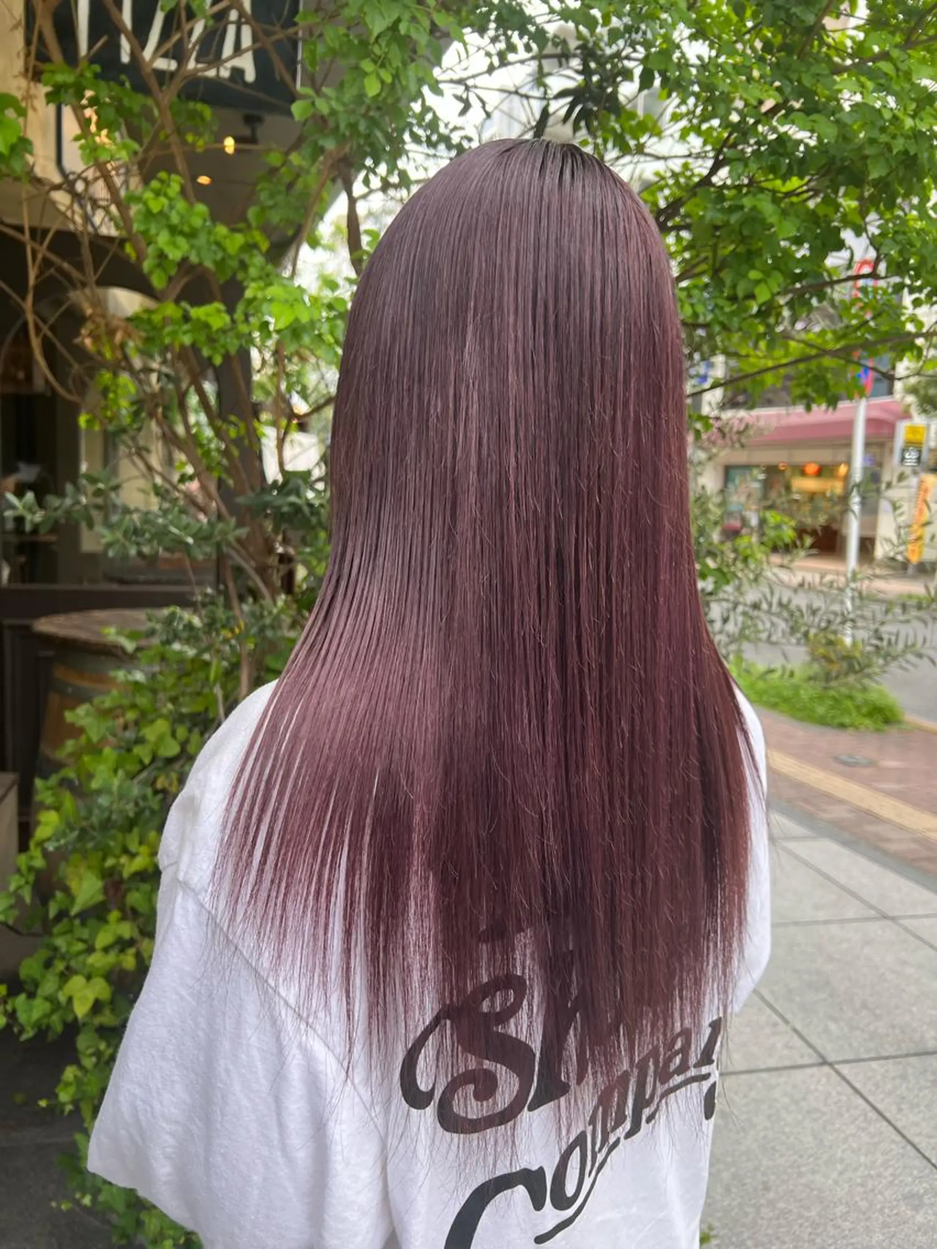 ロング ラベンダーベージュ 個性派／中韓ネイル SAKURAのネイルデザイン