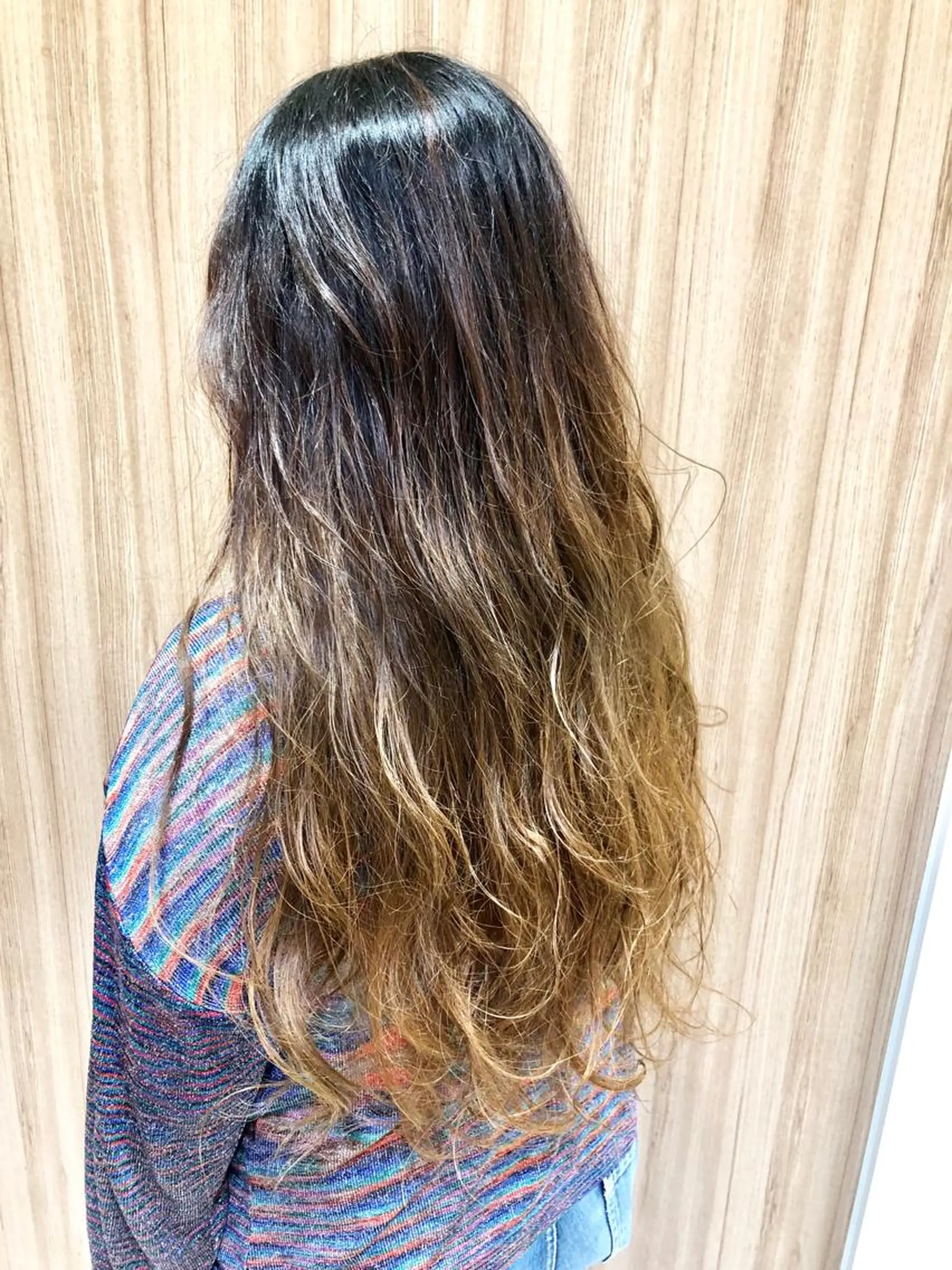 ロング カラー ヘアアレンジ ベージュカラー ブリーチ グラデーションカラー ミルクティーベージュ メンズパーマ特化/ KAORU/店長のヘアスタイル