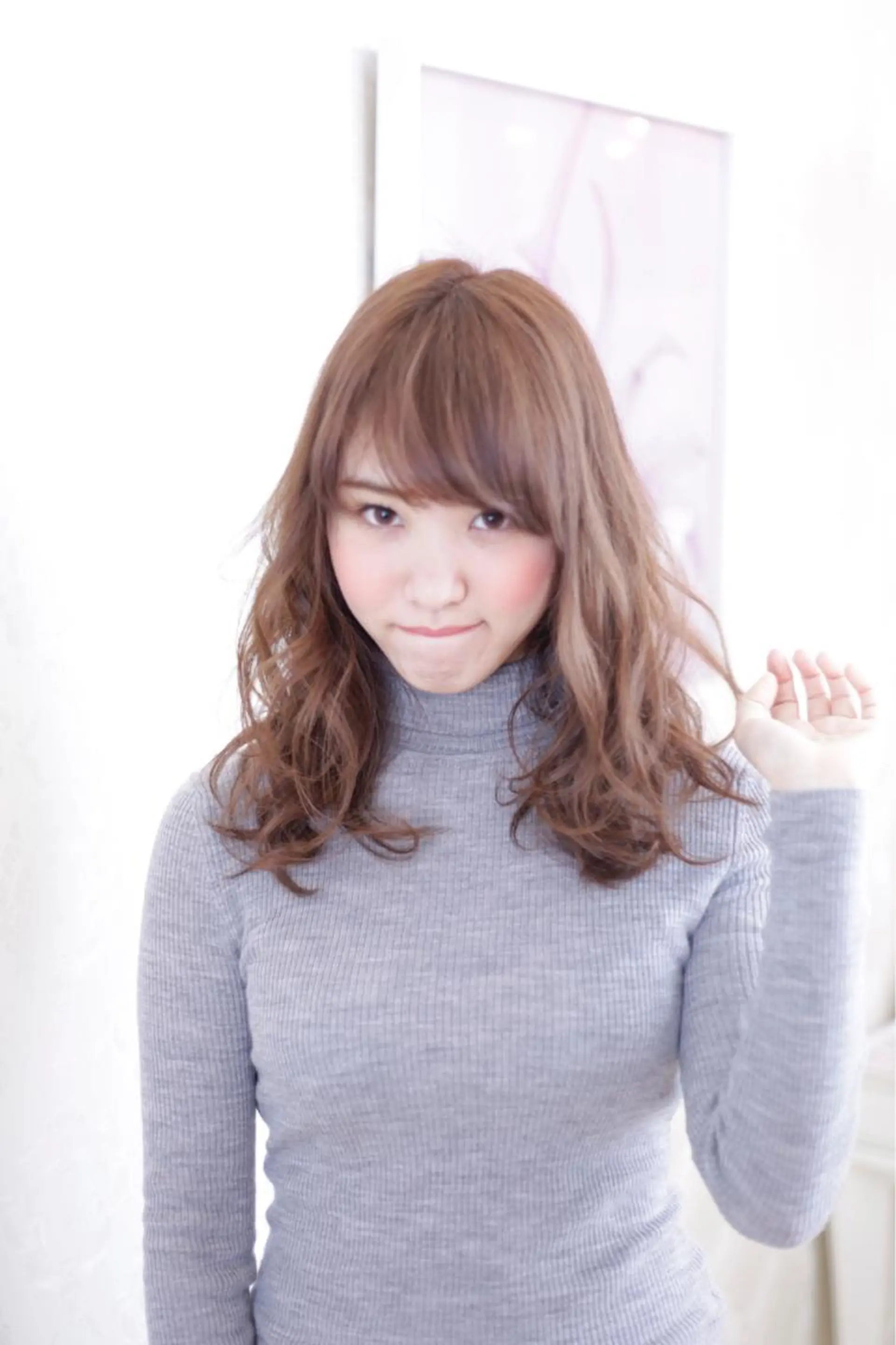 ミディアム セミロング ロング カラー 縮毛矯正⭐️ TAKAHIROのヘアスタイル