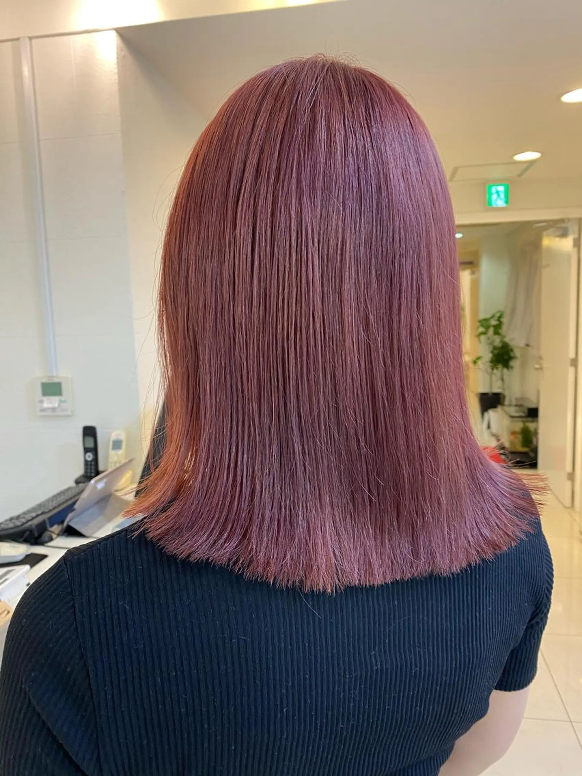 ミディアム カラー ヘアアレンジ マツエク・マツパ アイブロウ ピンクカラー 眉カラー カラーマツエク Noah's　Ark所属・透明感カラー🫧ヘア セット🫧松本菜月の眉毛・アイブロウイメージ