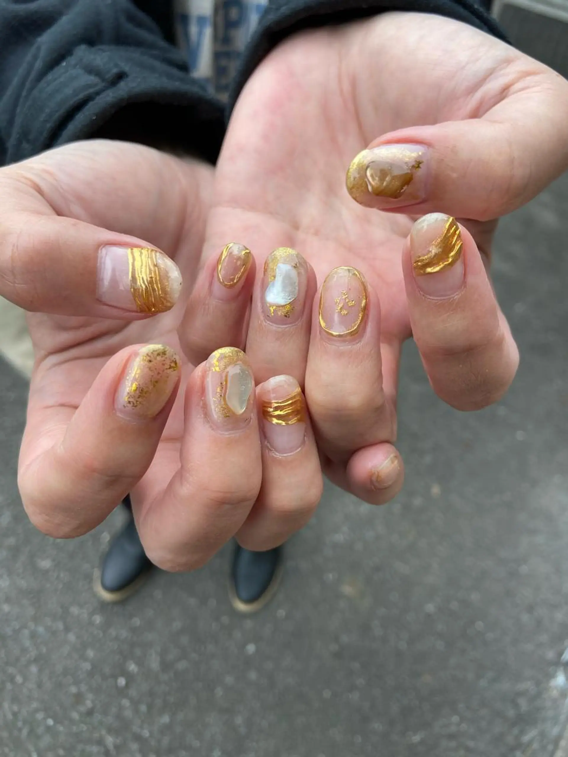 ネイル ゴールド ニュアンスネイル . unffのネイルデザイン