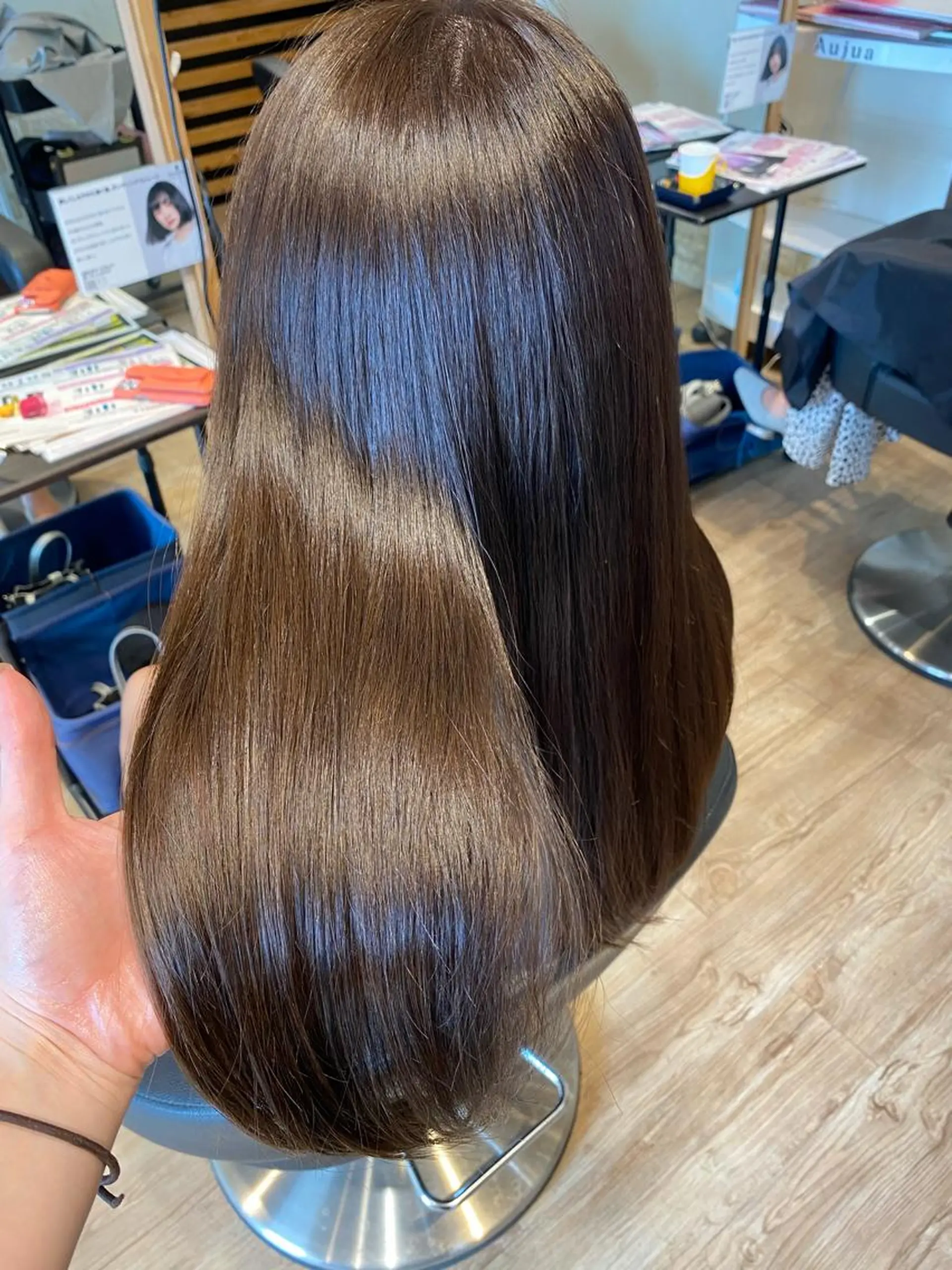 カラー 早川 真幸のヘアスタイル