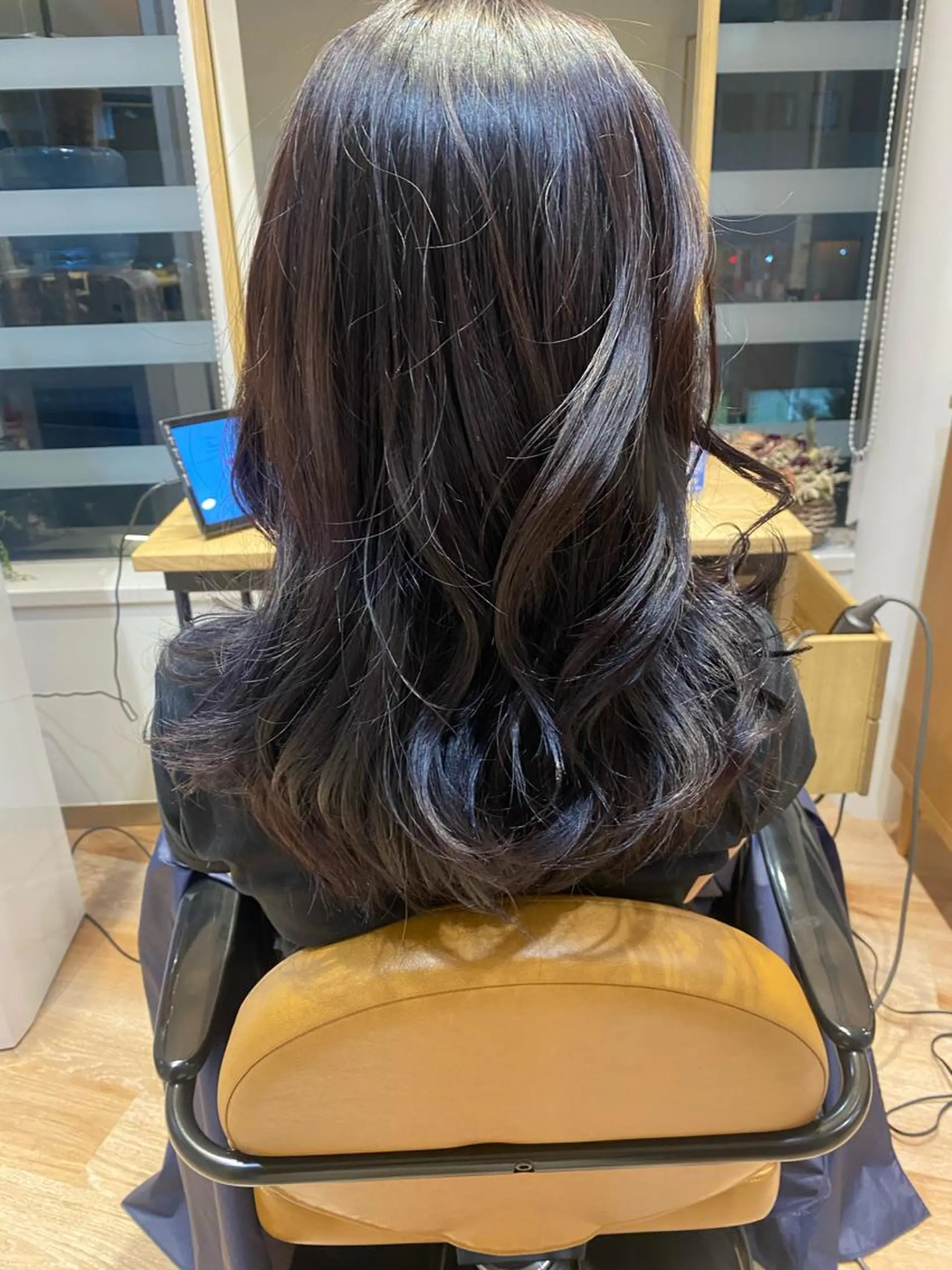 ロング カラー ❤️パーマ美容師✂︎ 井口美緒のヘアスタイル