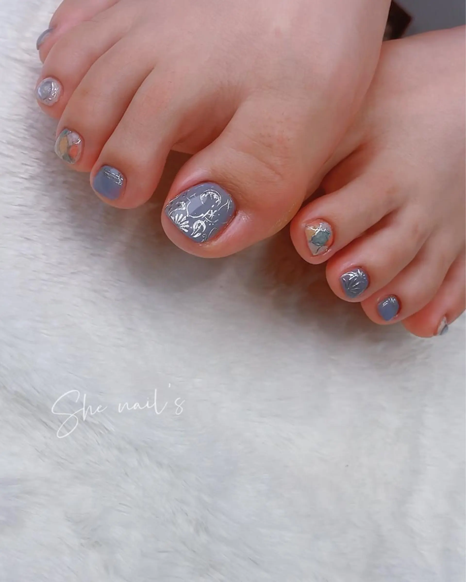 ネイル Blushオーナー Shiinaのネイルデザイン