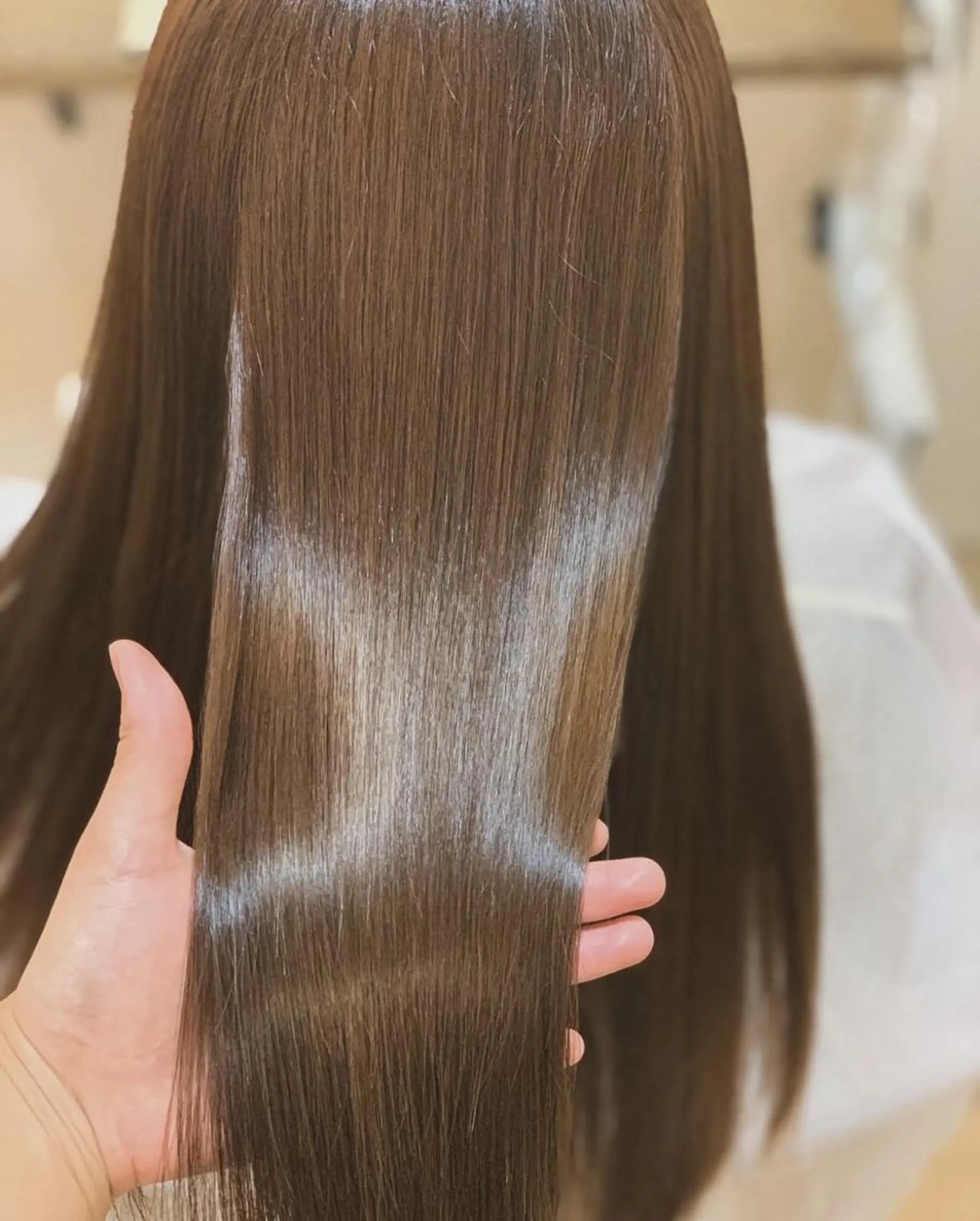 ミディアム カット ヘアカラー トリートメント 堀 和香菜のヘアスタイル