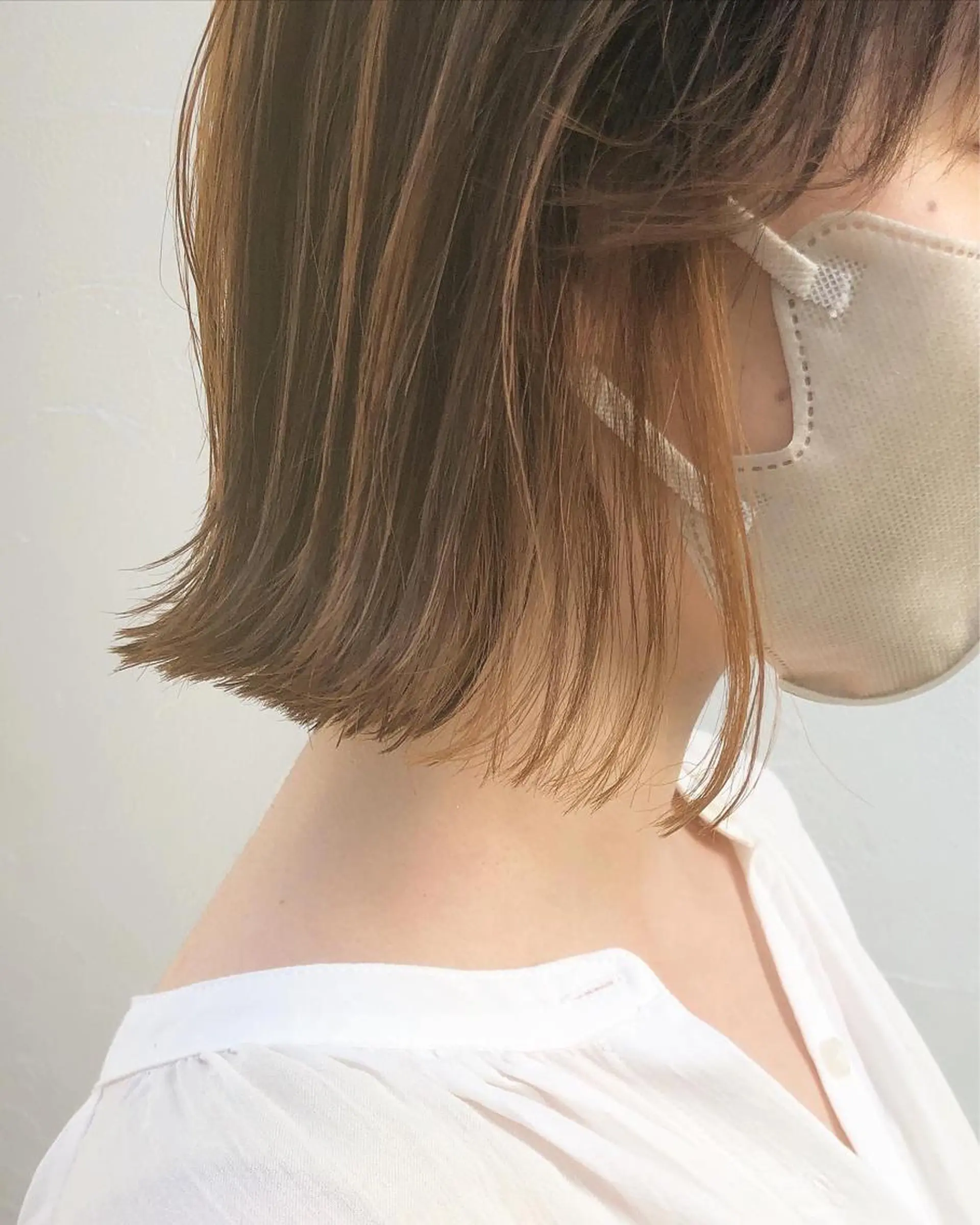 ショート カラー パーマ ヘアアレンジ 切りっぱなしボブ ベージュカラー ブラウンカラー イヤリングカラー インナーカラー ヘアカラー 【ツヤ髪美容師】 ツダケイスケのヘアスタイル