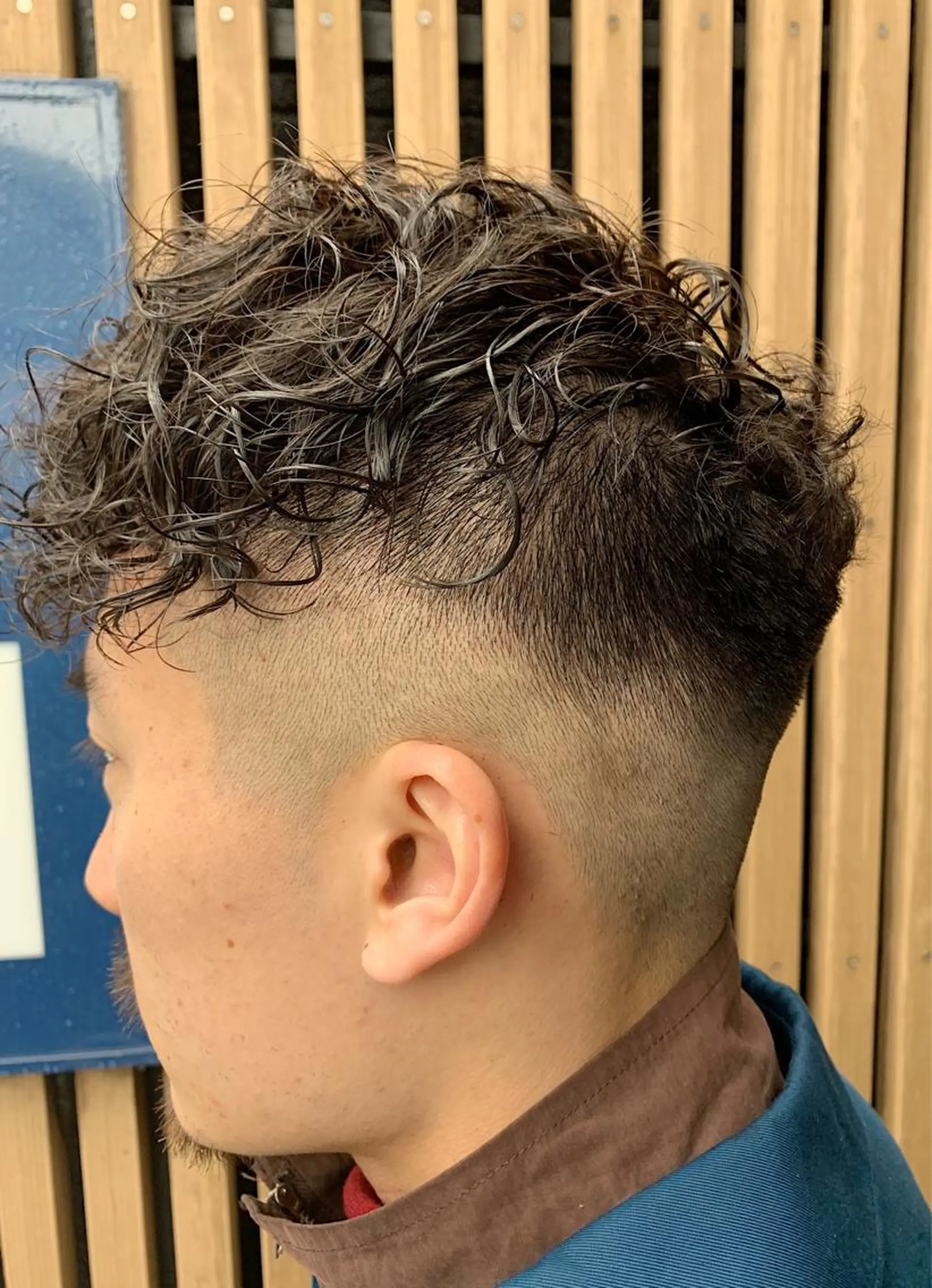 ショート メンズ フェードカット メンズパーマ スキンフェード カット パーマ ACT十条店所属・溝口 恭章のヘアスタイル