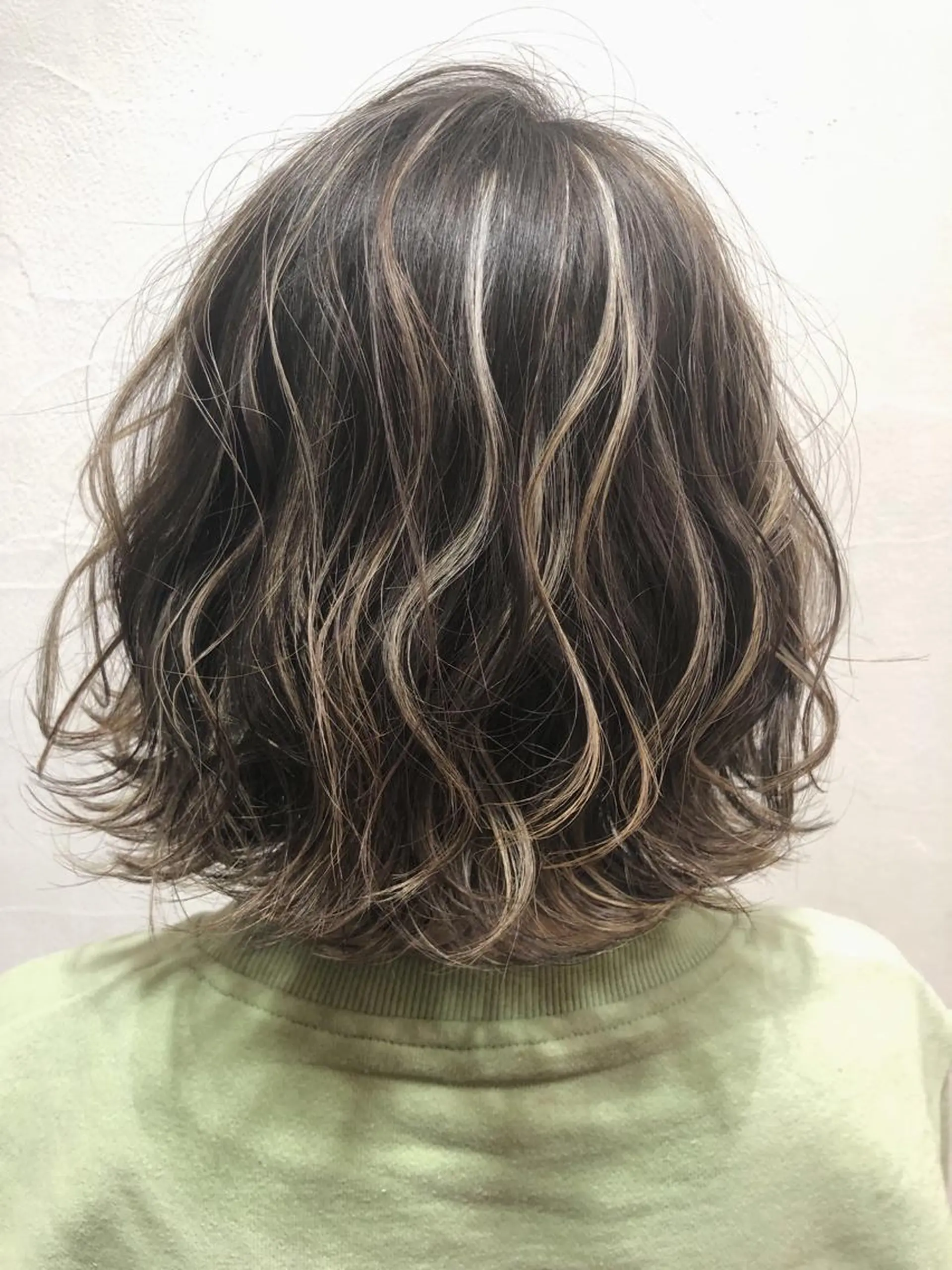 ショート カラー ハイライトカラー ハイライト カット特化柏駅 徒歩3分LOUのヘアスタイル