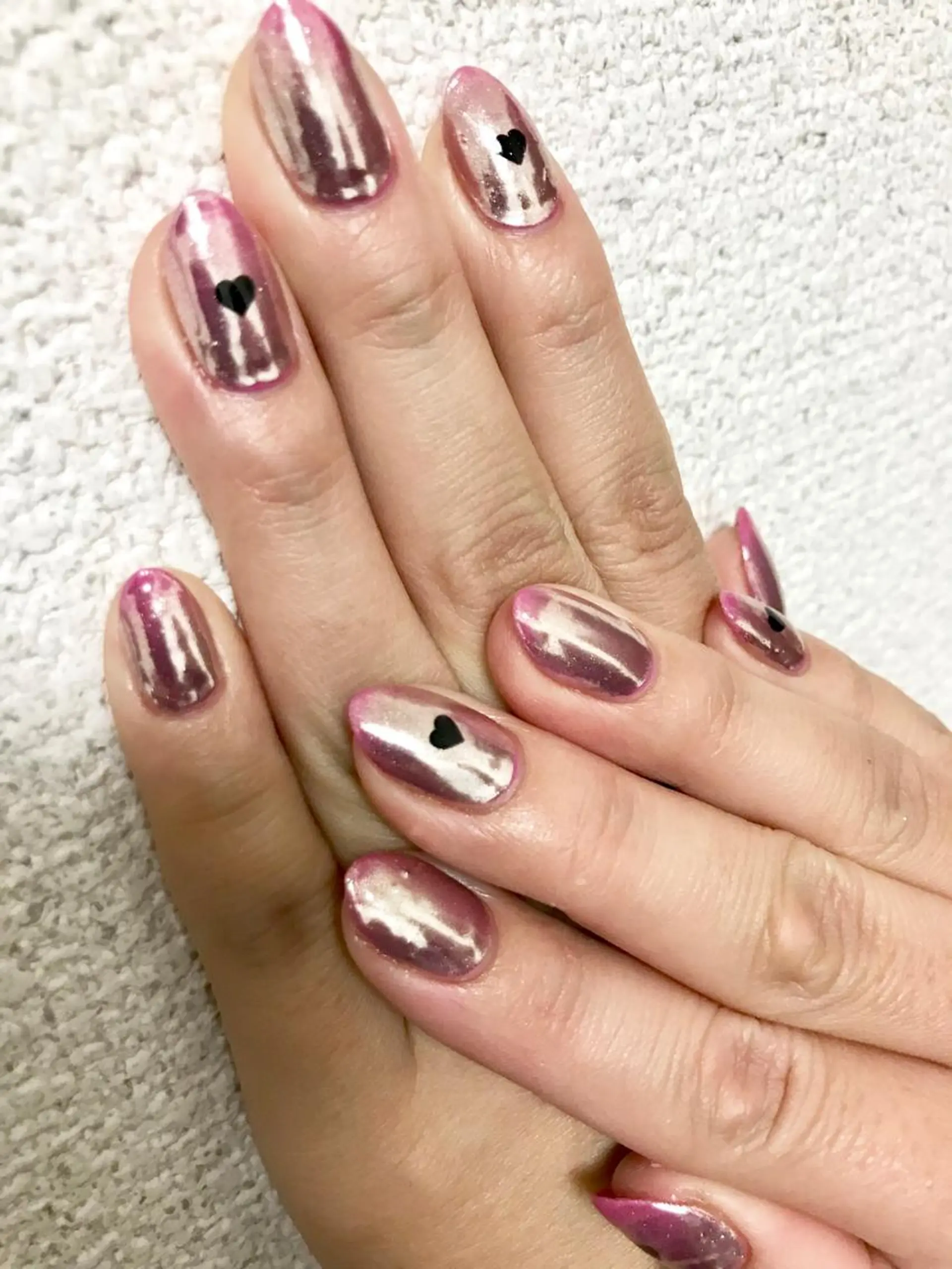 セミロング ヘアアレンジ ネイル マツエク・マツパ グラデーション ミラーネイル Sunny side nailのネイルデザイン