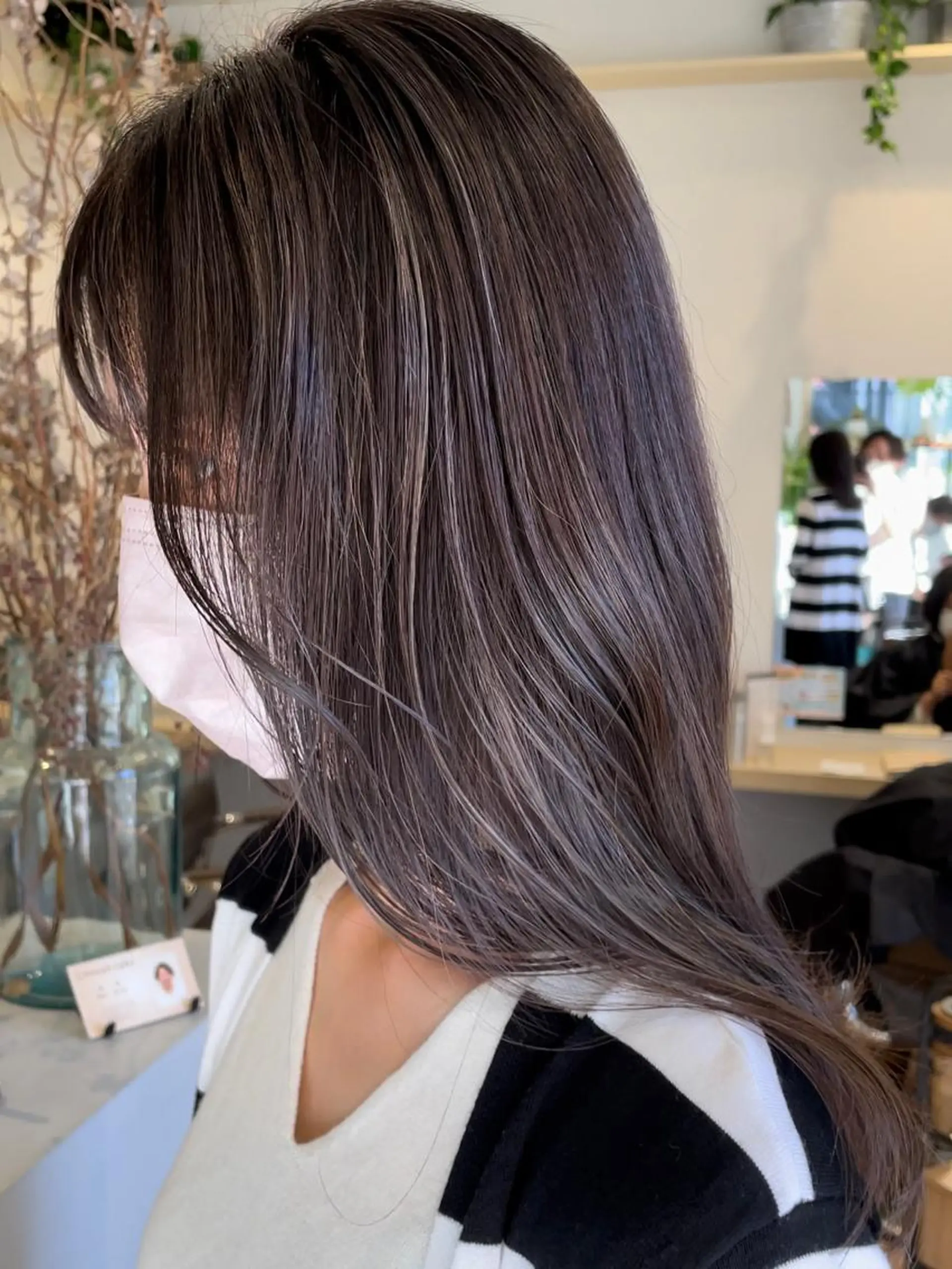 ロング カラー ハイライトカラー ハイライト カット ヘアカラー トリートメント 白髪ぼかしハイライト 💫ミネ ヒロシのヘアスタイル