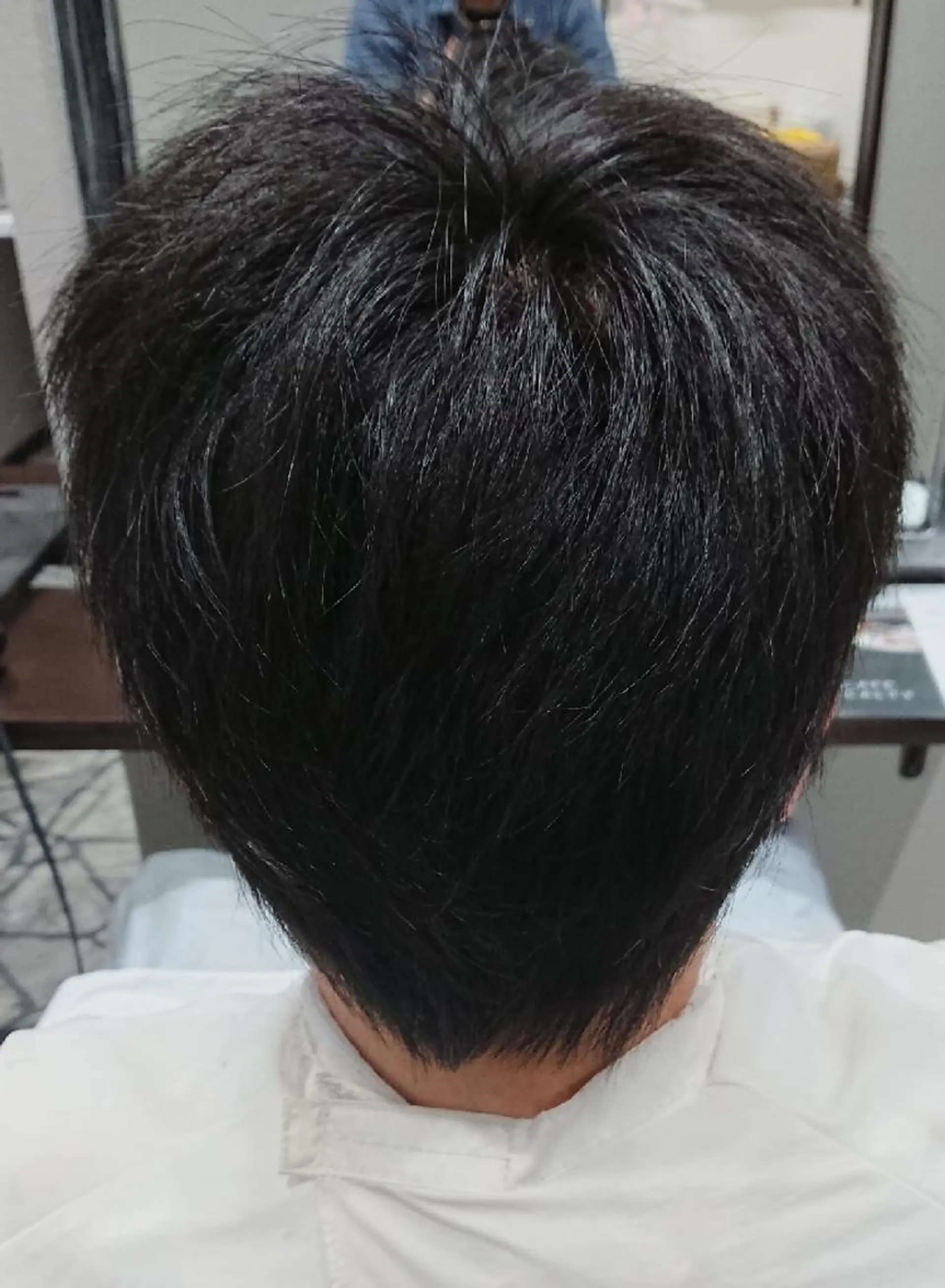 ショート CALTY JAPAN所属・安藤 博昭のヘアスタイル