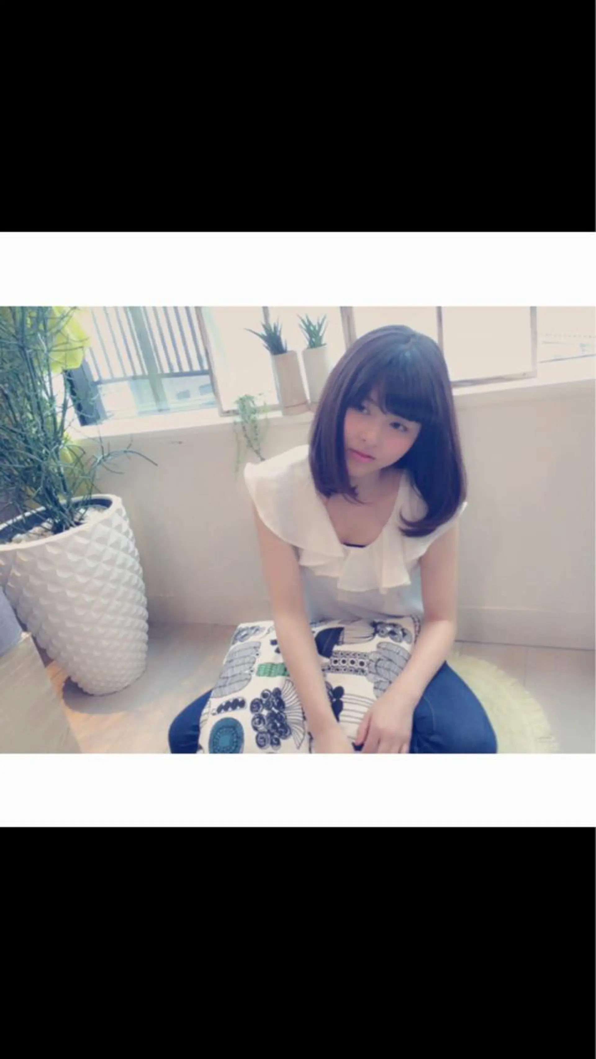 ミディアム パーマ 若林 美由希のヘアスタイル