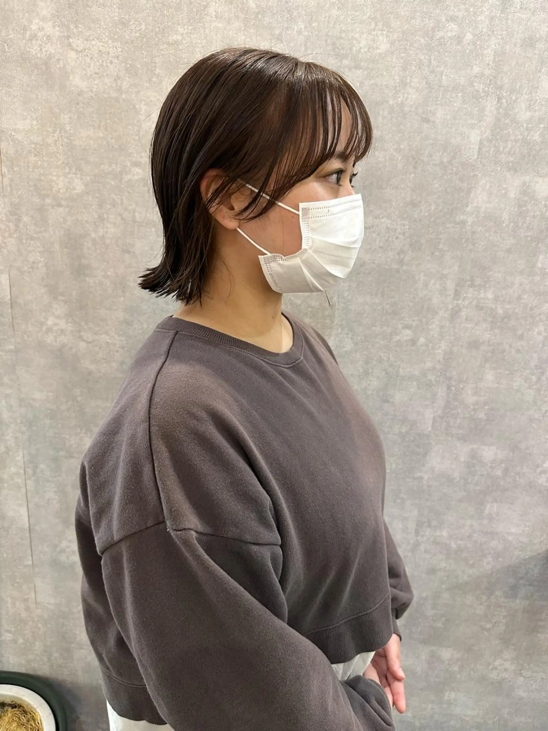 ショート 切りっぱなしボブ ショートボブ ハンサムショート 丸みショート アッシュ カット ヘアカラー トリートメント モテ髪/ボブ/ショー ト/アダチフウトのヘアスタイル