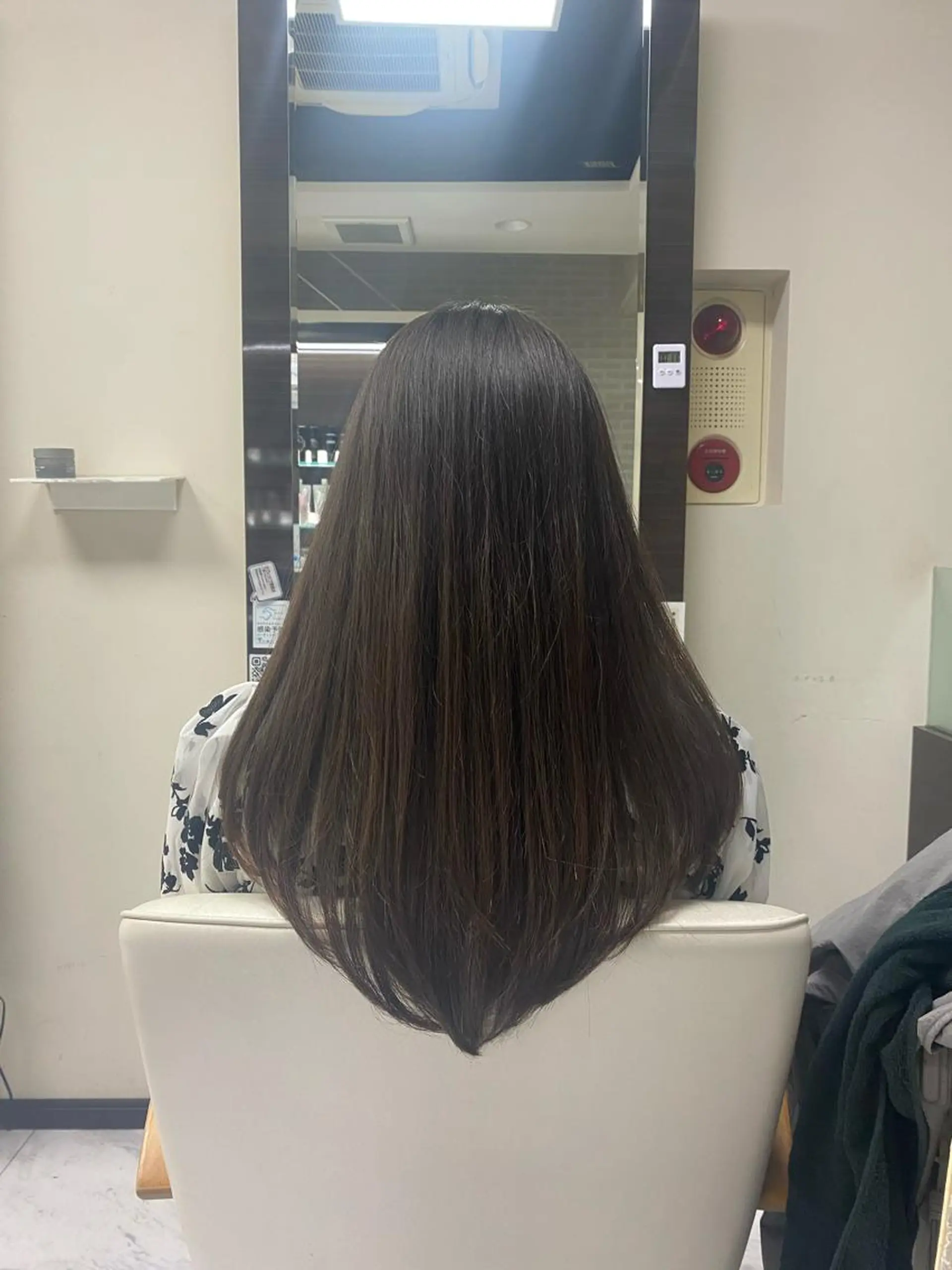 ロング レイヤーカット シャギー 目黒 碧人のヘアスタイル