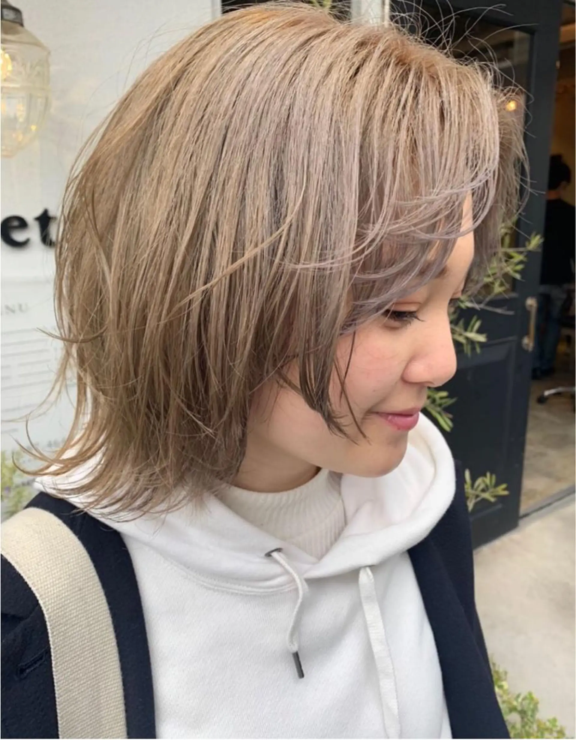 ショート カラー Liliane所属・吉田 彩花のマツエク・マツパデザイン